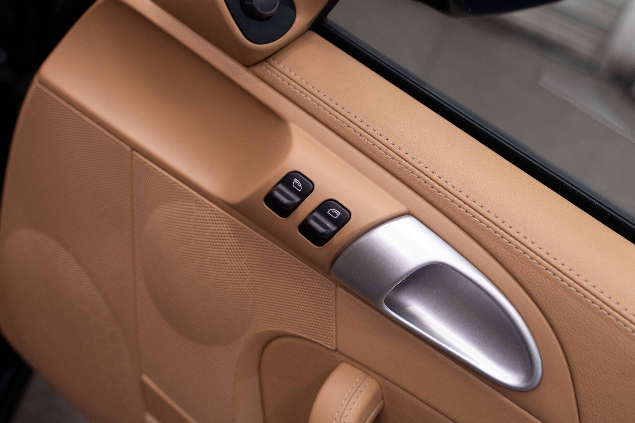 Porsche 911 3.6 997 Carrera PDK 2dr 2dr Automatic 2025