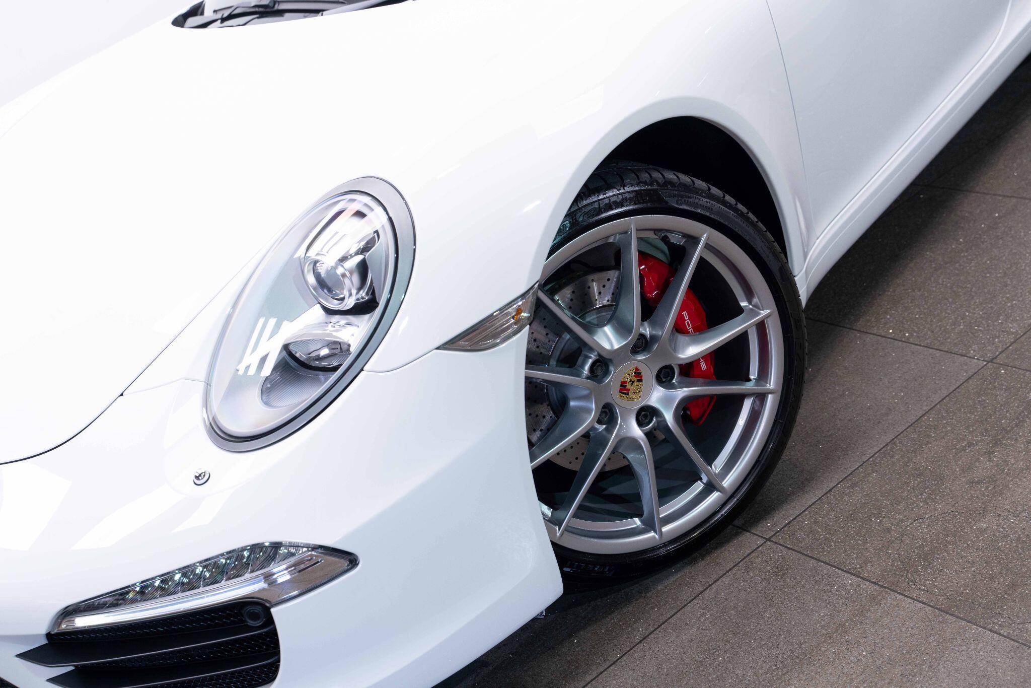 Porsche 911 3.8 991 Carrera S Convertible 2dr Petrol PDK Euro 5 (s/s) (400 ps) 2dr Automatic 2026