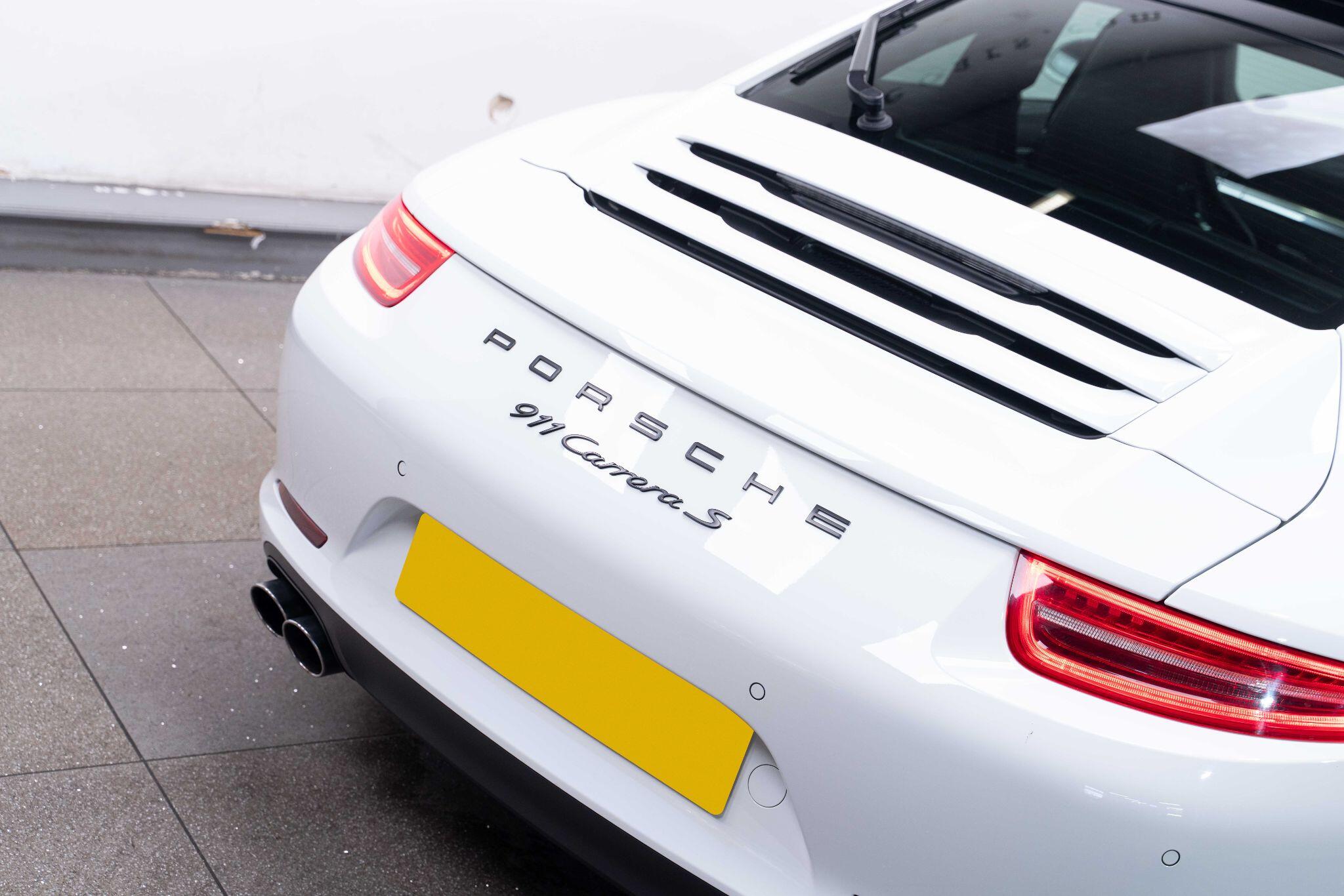 Porsche 911 3.8 991 Carrera S Coupe 2dr Petrol PDK Euro 6 (s/s) (400 ps) 2dr Automatic 2025