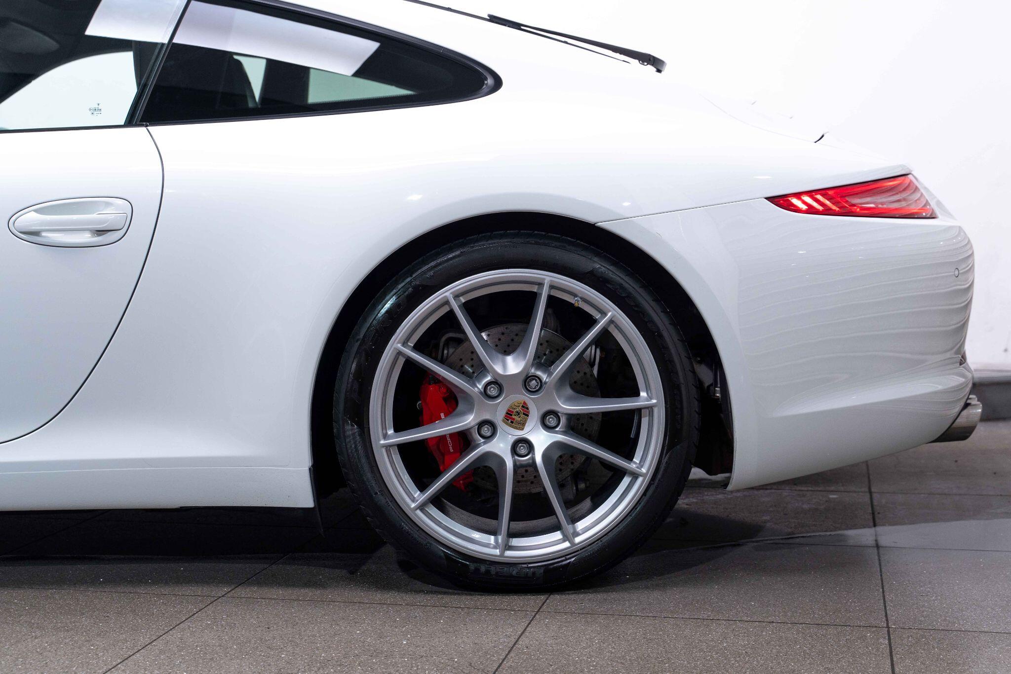 Porsche 911 3.8 991 Carrera S Coupe 2dr Petrol PDK Euro 6 (s/s) (400 ps) 2dr Automatic 2025