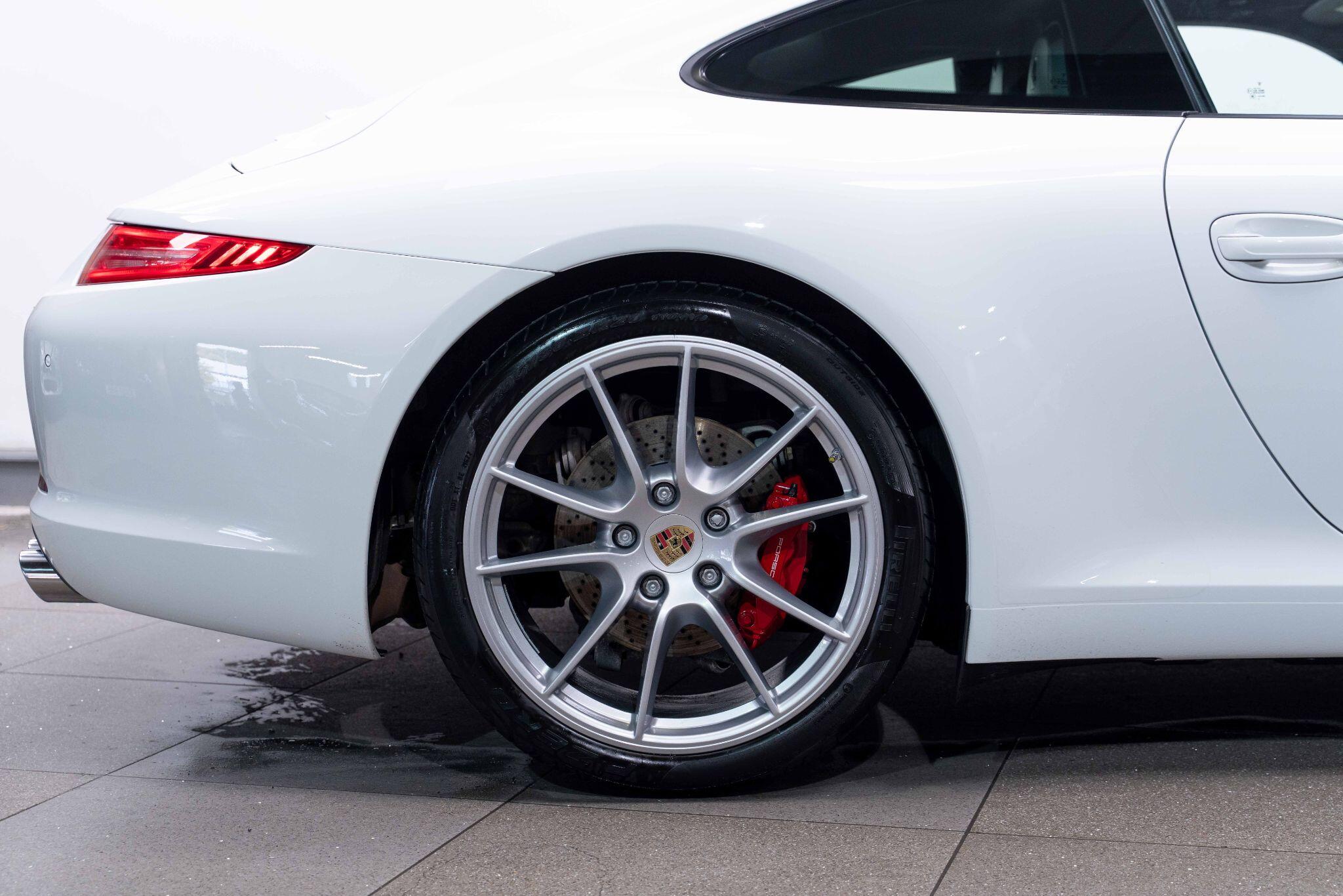 Porsche 911 3.8 991 Carrera S Coupe 2dr Petrol PDK Euro 6 (s/s) (400 ps) 2dr Automatic 2025
