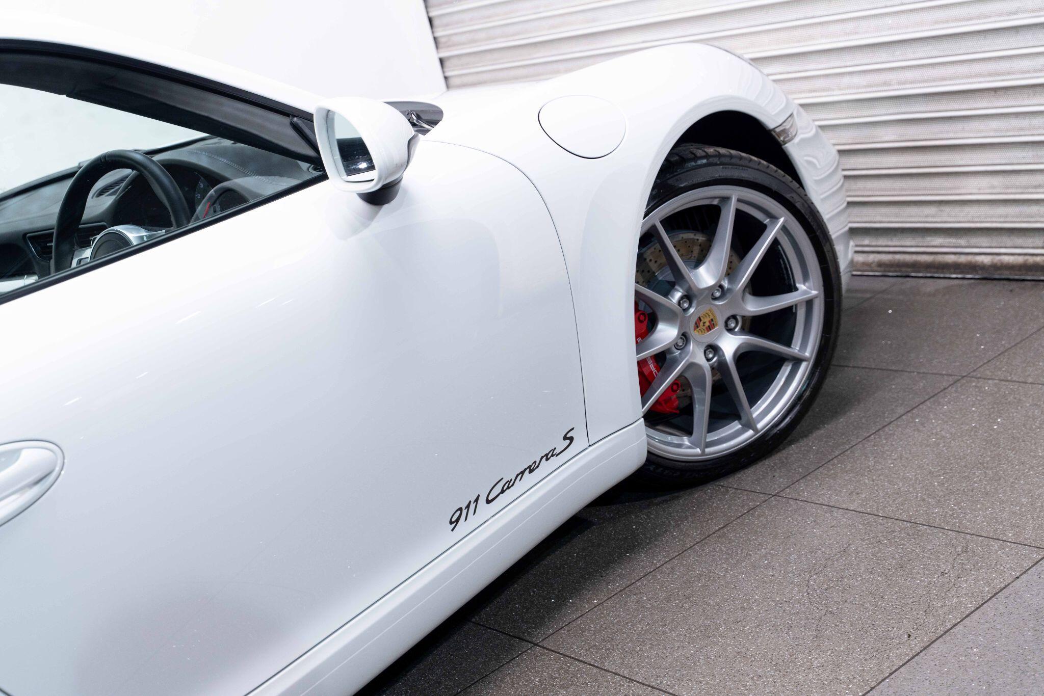 Porsche 911 3.8 991 Carrera S Coupe 2dr Petrol PDK Euro 6 (s/s) (400 ps) 2dr Automatic 2025