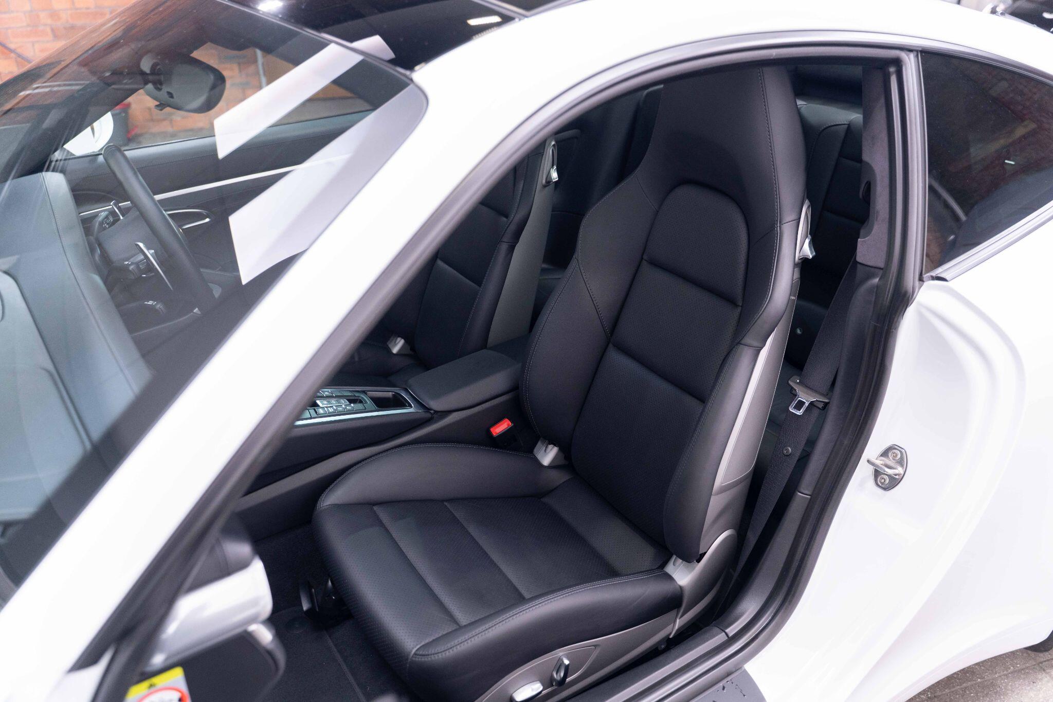 Porsche 911 3.8 991 Carrera S Coupe 2dr Petrol PDK Euro 6 (s/s) (400 ps) 2dr Automatic 2025