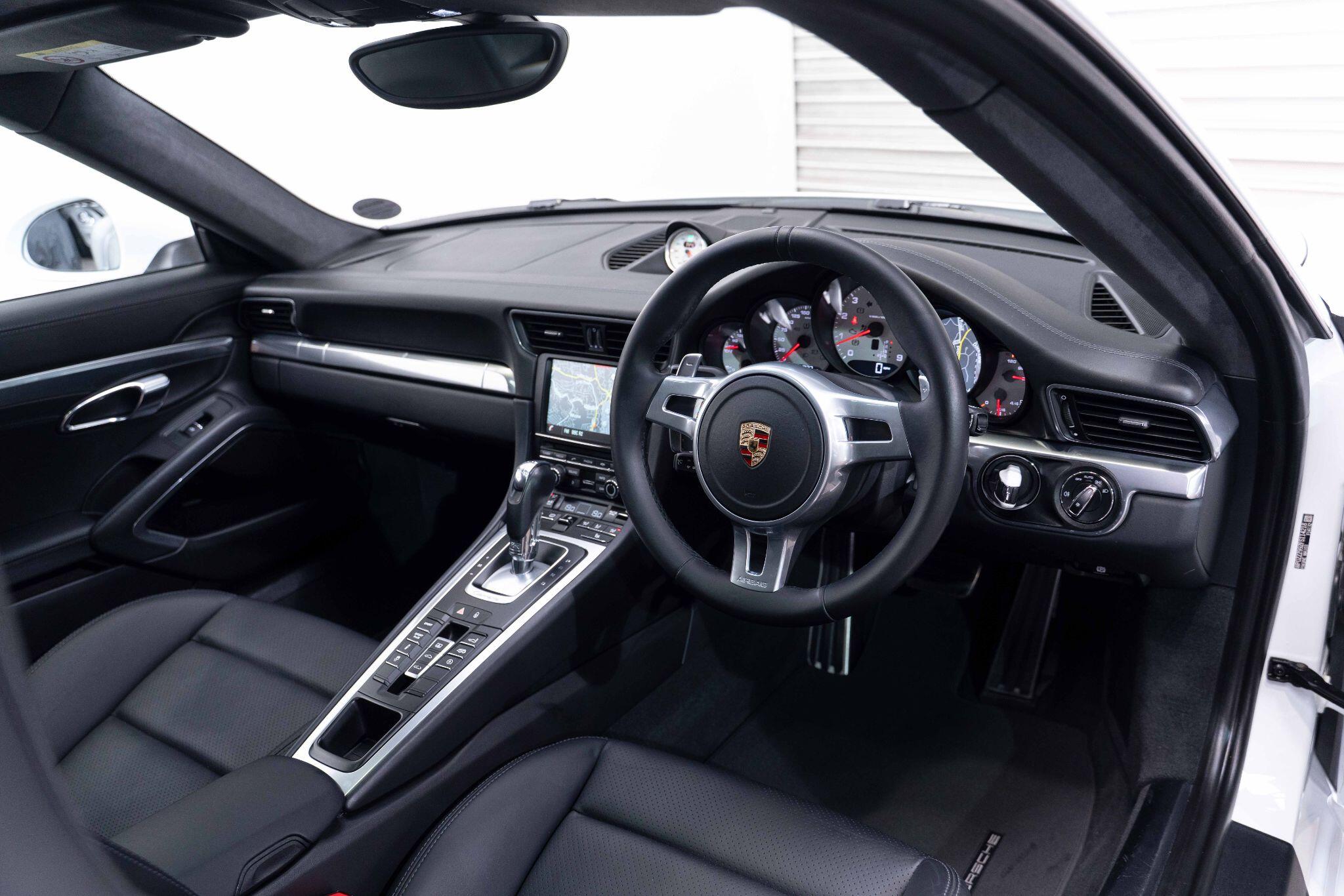 Porsche 911 3.8 991 Carrera S Coupe 2dr Petrol PDK Euro 6 (s/s) (400 ps) 2dr Automatic 2025