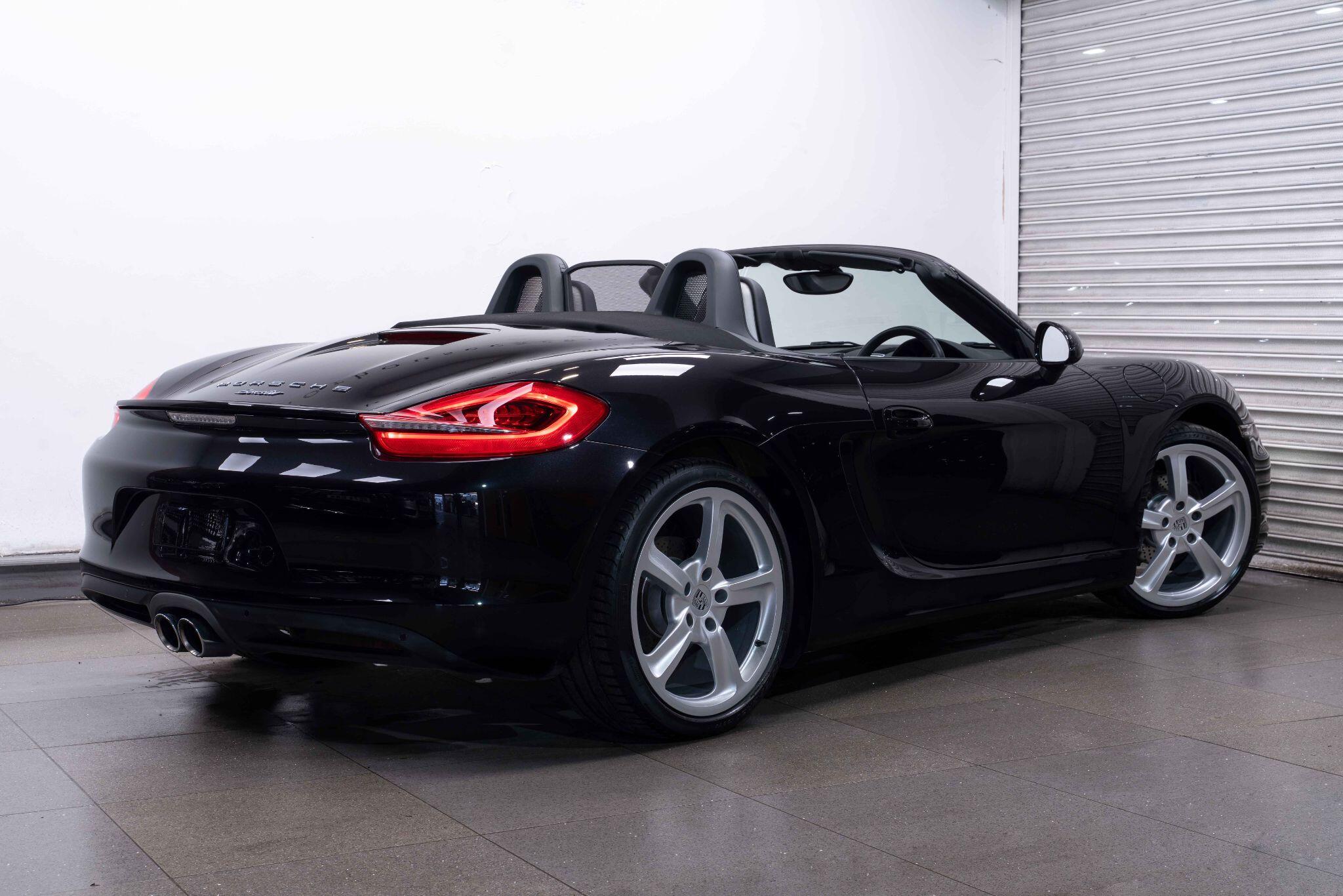 2013 Porsche Boxster 2.7 981 PDK Euro 5 (s/s) 2dr, exterior view 2