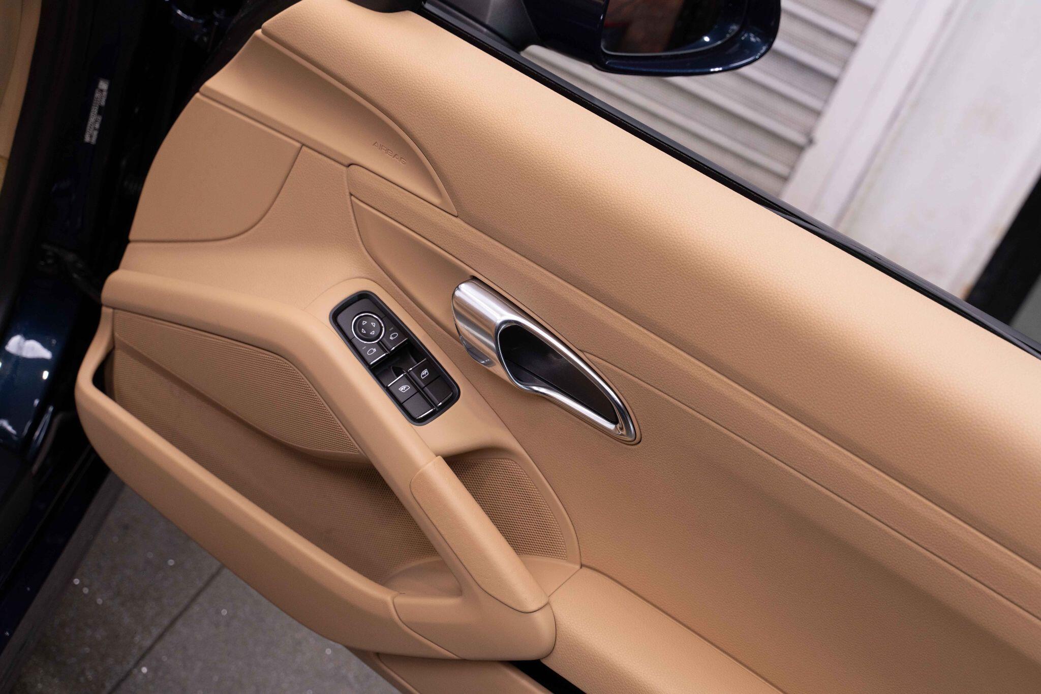 Porsche Boxster 2.7 981 PDK Euro 6 (s/s) 2dr 2dr Automatic 2026