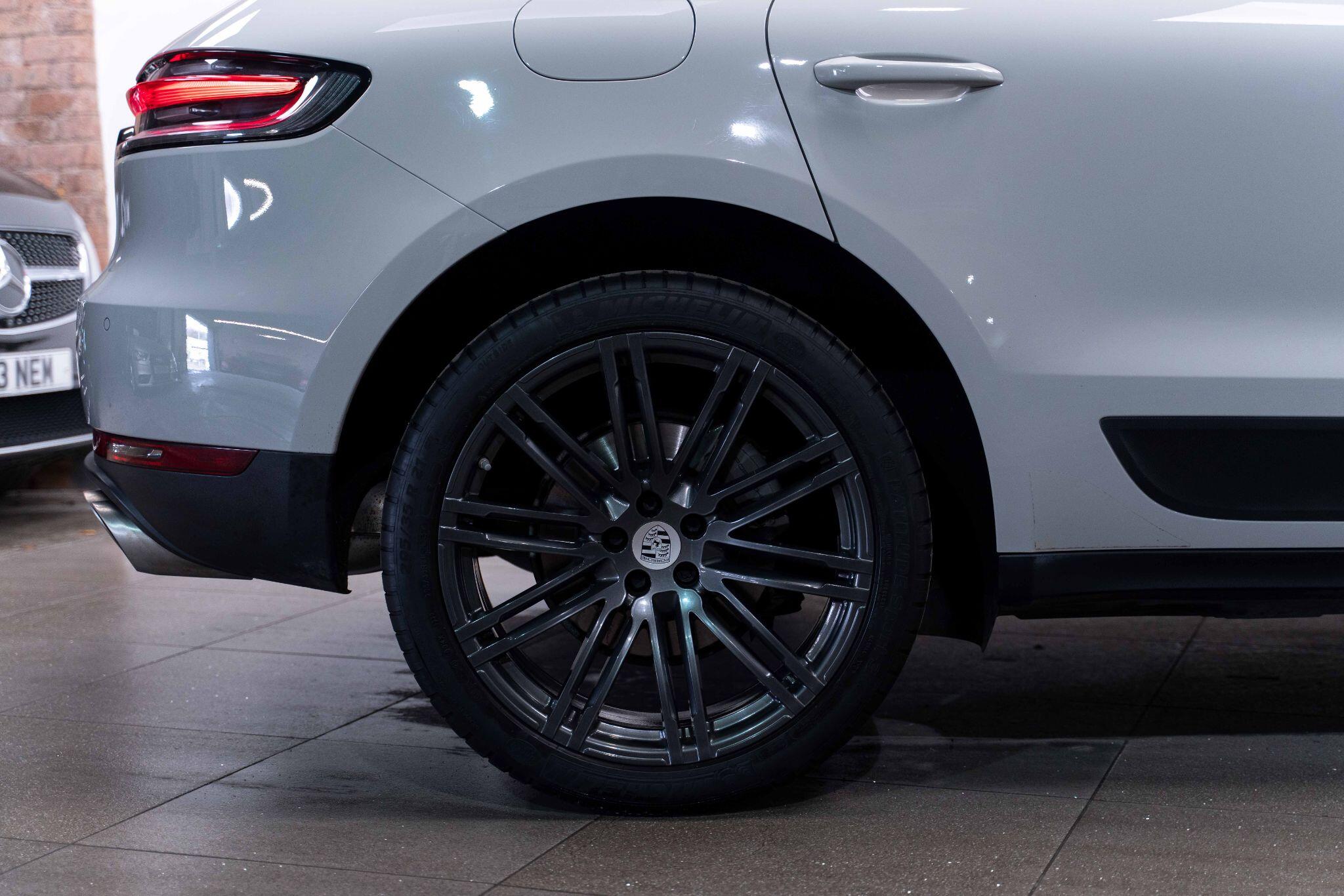 Porsche Macan 3.0T V6 S PDK 4WD Euro 6 (s/s) 5dr 5dr Automatic 2026