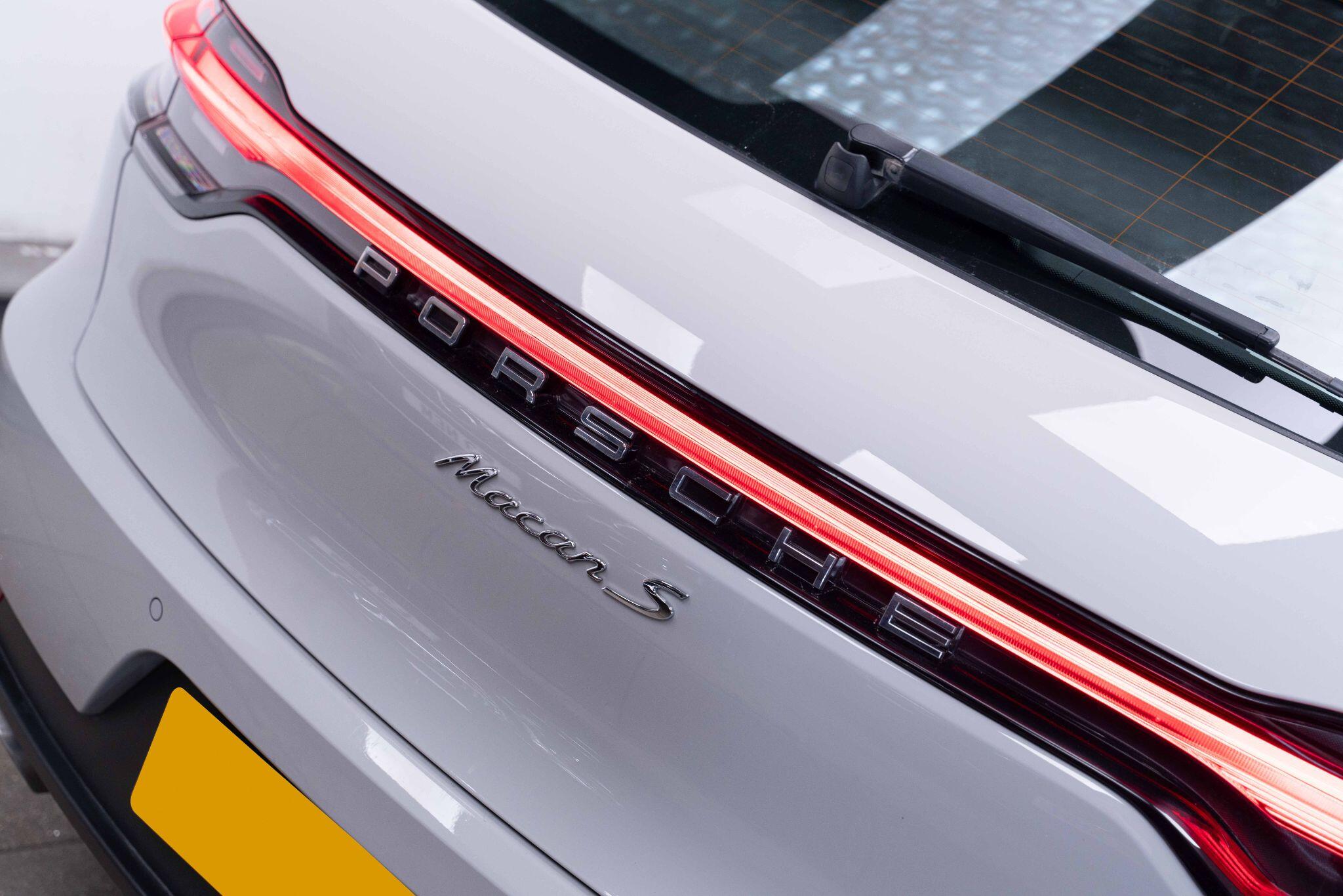 Porsche Macan 3.0T V6 S PDK 4WD Euro 6 (s/s) 5dr 5dr Automatic 2026