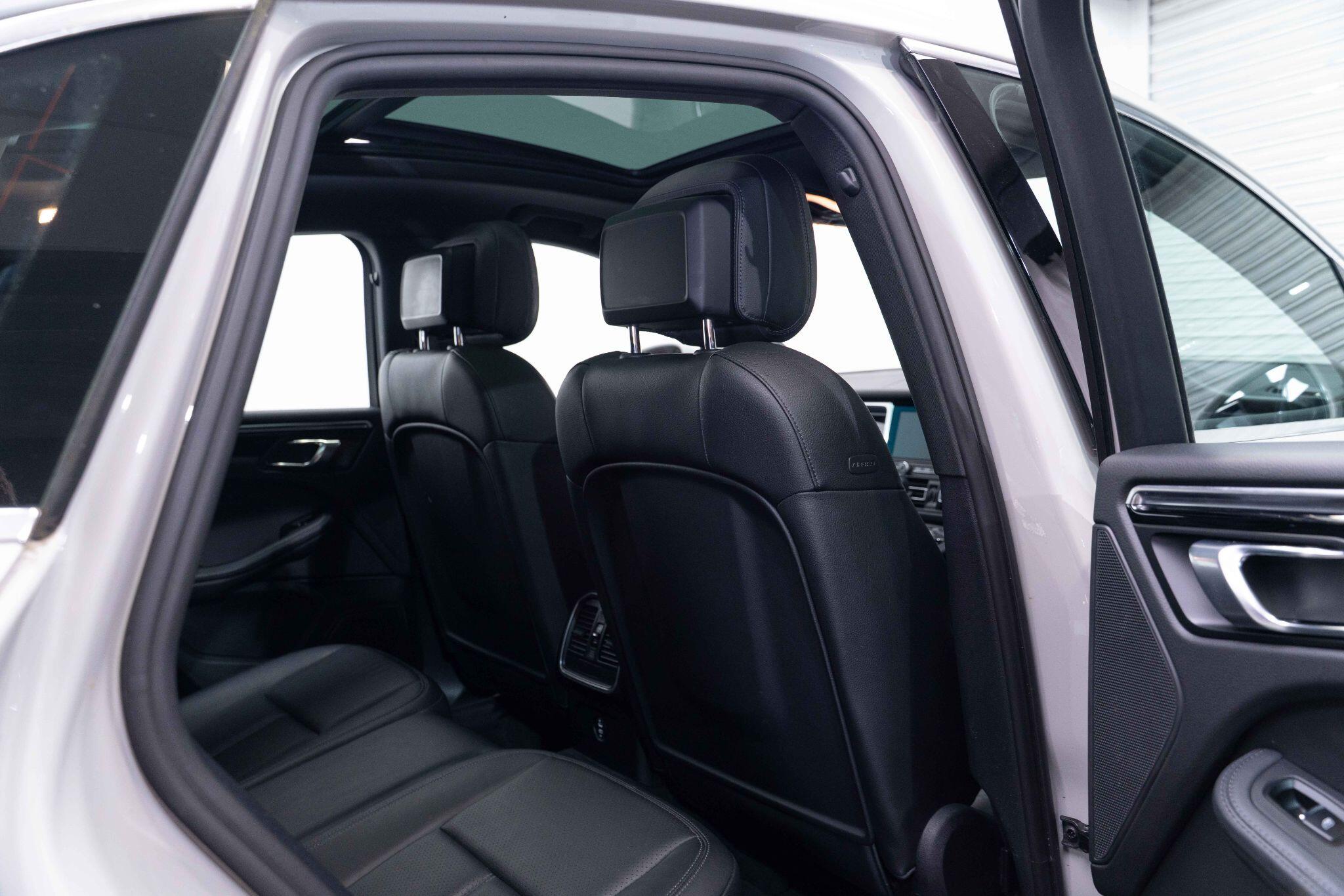 Porsche Macan 3.0T V6 S PDK 4WD Euro 6 (s/s) 5dr 5dr Automatic 2026