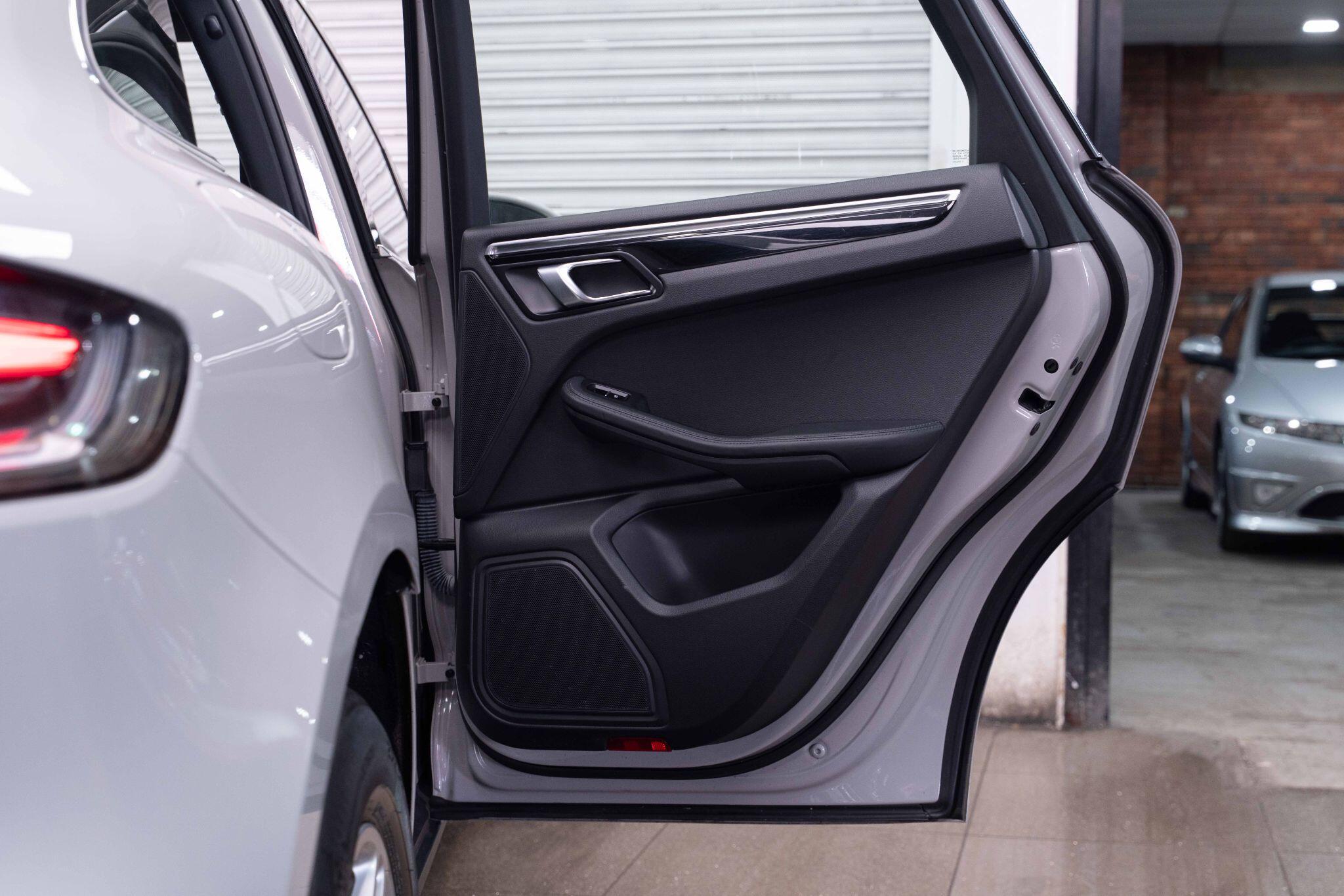 Porsche Macan 3.0T V6 S PDK 4WD Euro 6 (s/s) 5dr 5dr Automatic 2026