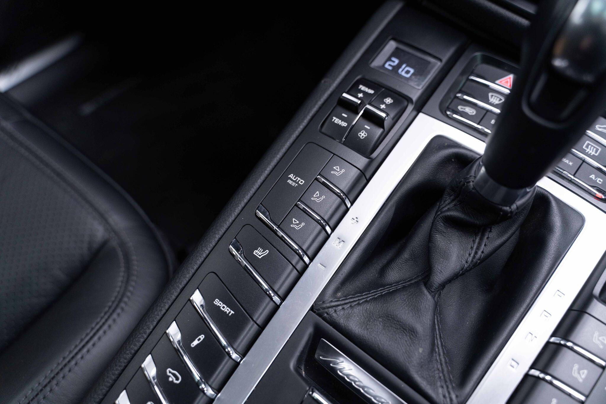 Porsche Macan 3.0T V6 S PDK 4WD Euro 6 (s/s) 5dr 5dr Automatic 2026