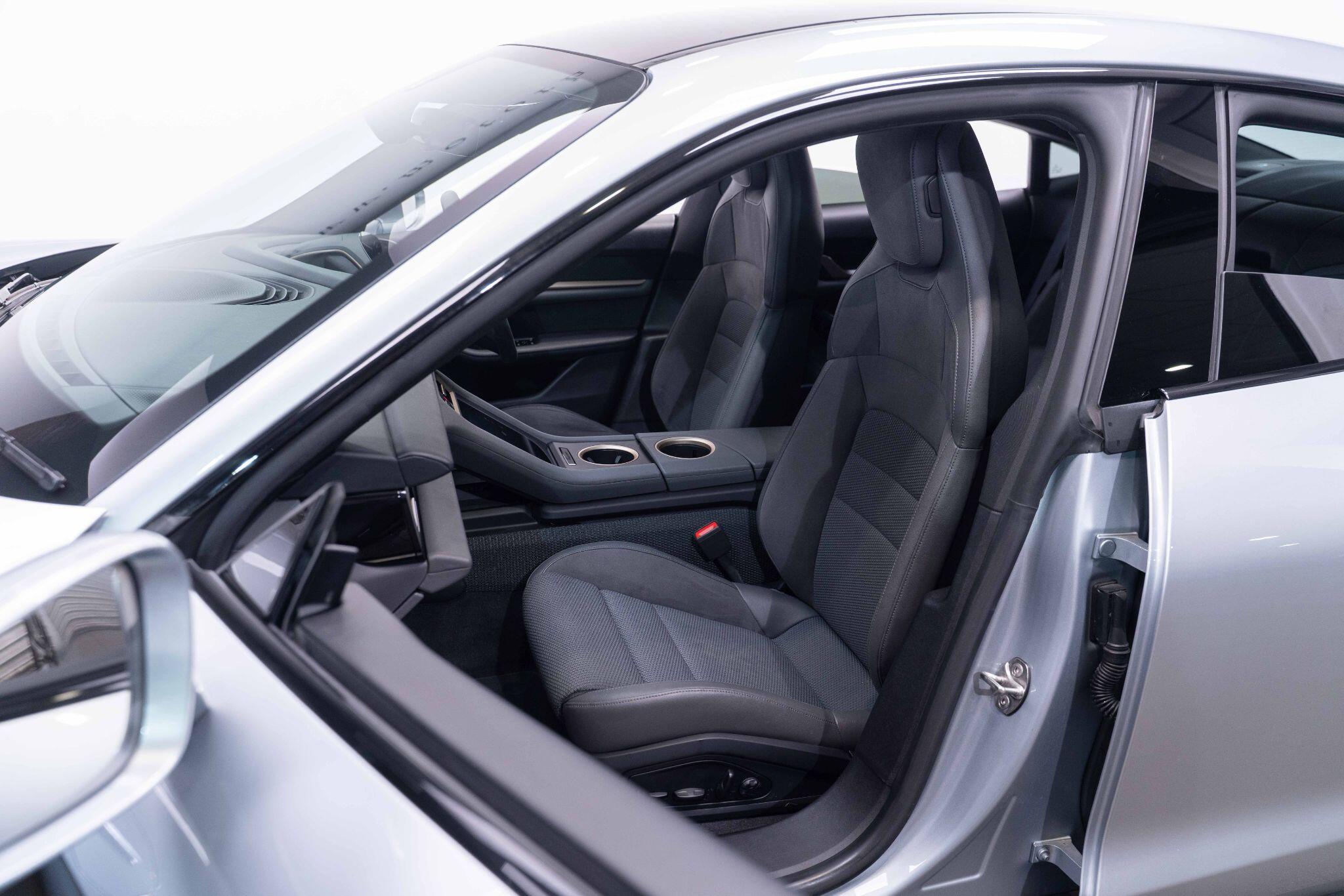 Porsche Taycan Performance Plus 93.4kWh 4S Auto 4WD 4dr 4dr Automatic 2026