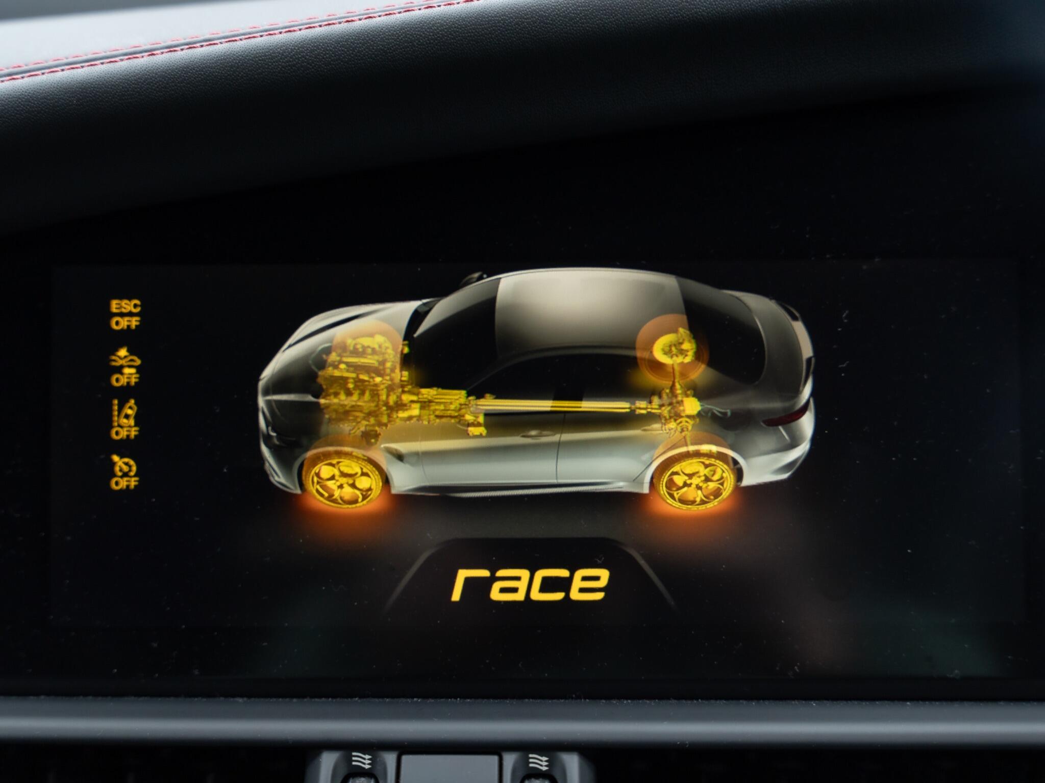 Alfa Romeo Giulia 2.9 V6 Bi-Turbo Quadrifoglio Auto Euro 6 (s/s) 4dr 4dr Automatic 2026