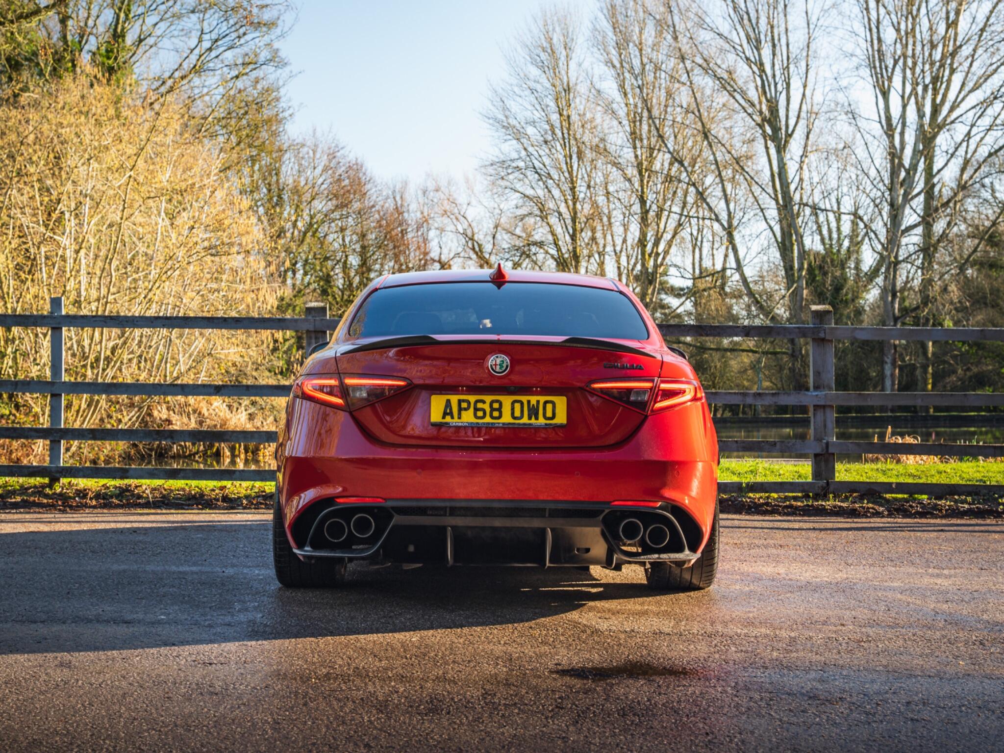 Alfa Romeo Giulia 2.9 V6 Bi-Turbo Quadrifoglio Auto Euro 6 (s/s) 4dr 4dr Automatic 2026
