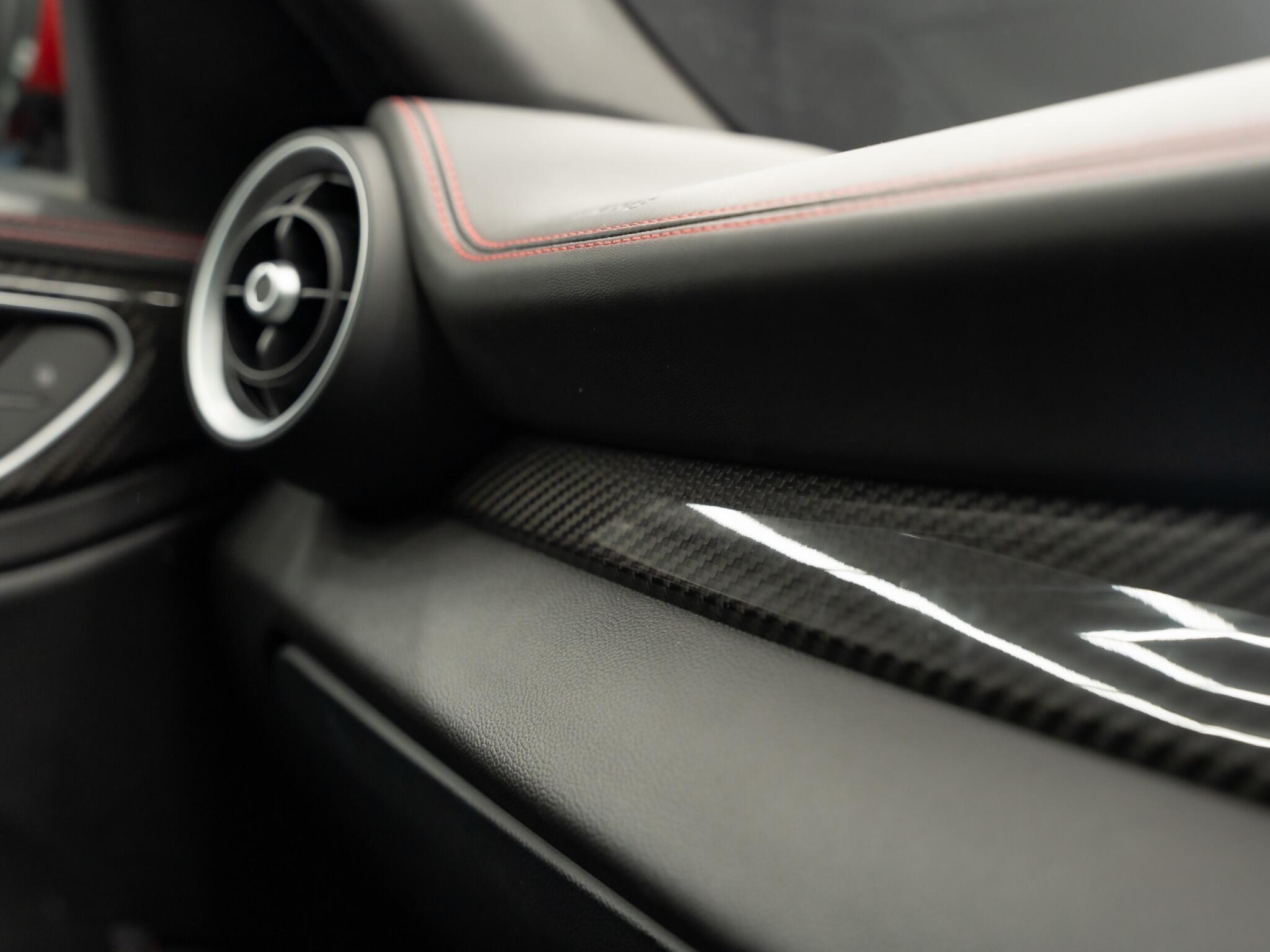 Alfa Romeo Giulia 2.9 V6 Bi-Turbo Quadrifoglio Auto Euro 6 (s/s) 4dr 4dr Automatic 2026