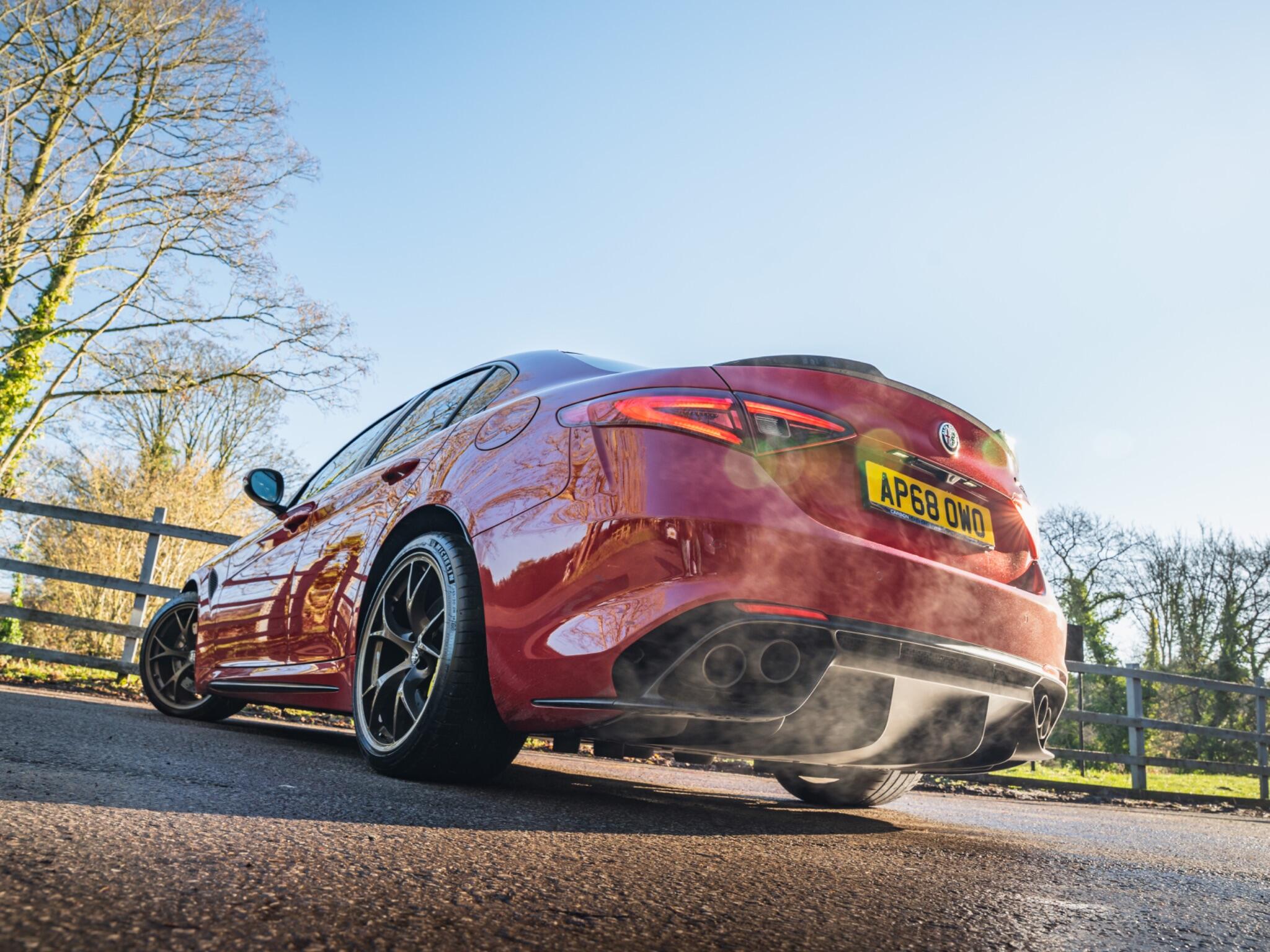 Alfa Romeo Giulia 2.9 V6 Bi-Turbo Quadrifoglio Auto Euro 6 (s/s) 4dr 4dr Automatic 2026