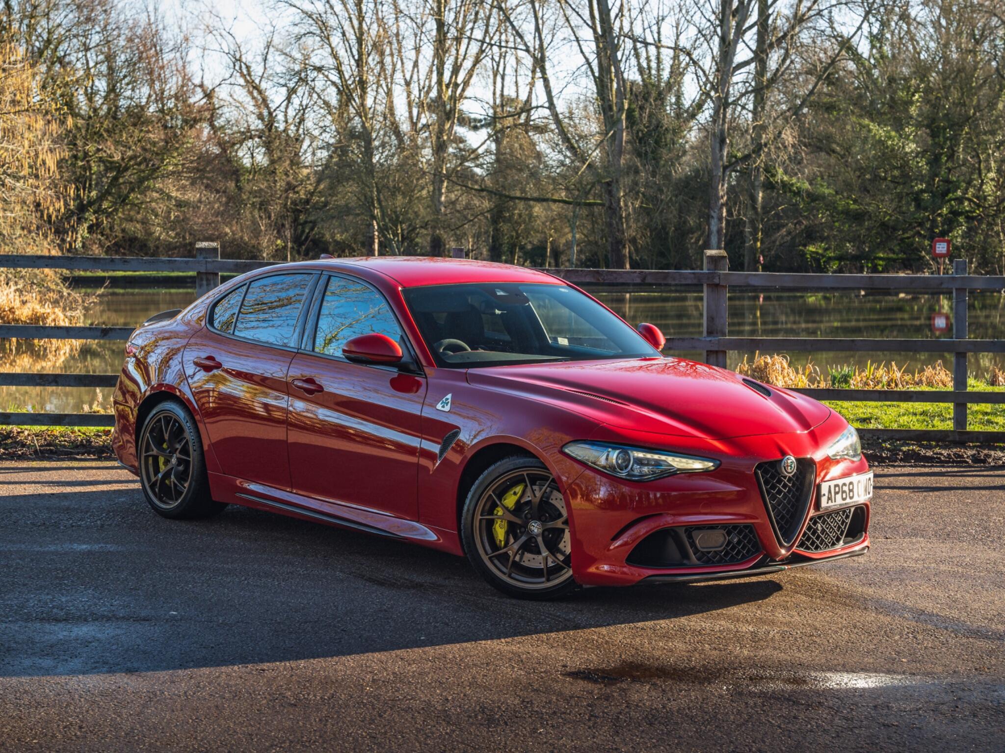 Alfa Romeo Giulia 2.9 V6 Bi-Turbo Quadrifoglio Auto Euro 6 (s/s) 4dr 4dr Automatic 2026