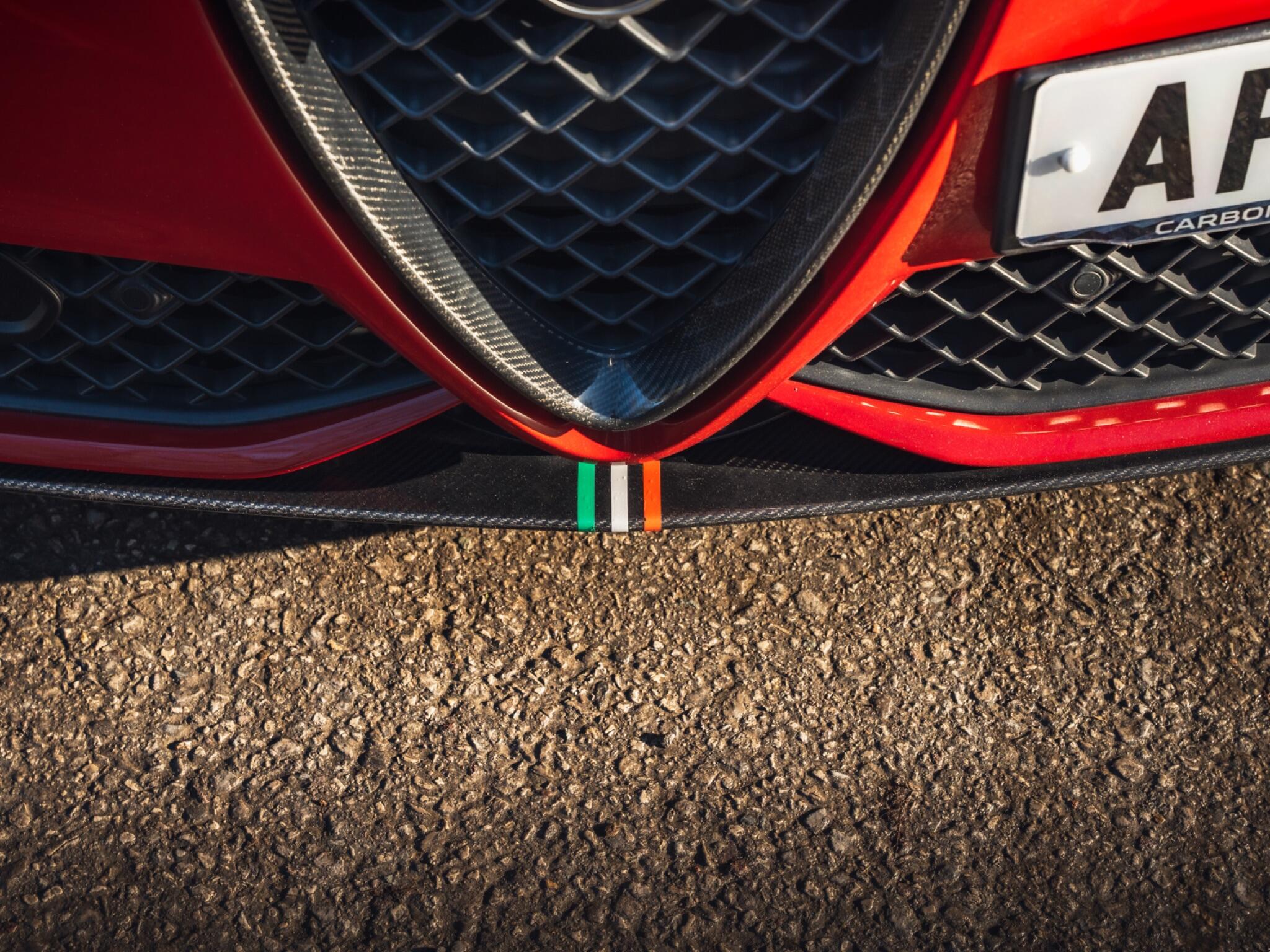 Alfa Romeo Giulia 2.9 V6 Bi-Turbo Quadrifoglio Auto Euro 6 (s/s) 4dr 4dr Automatic 2026