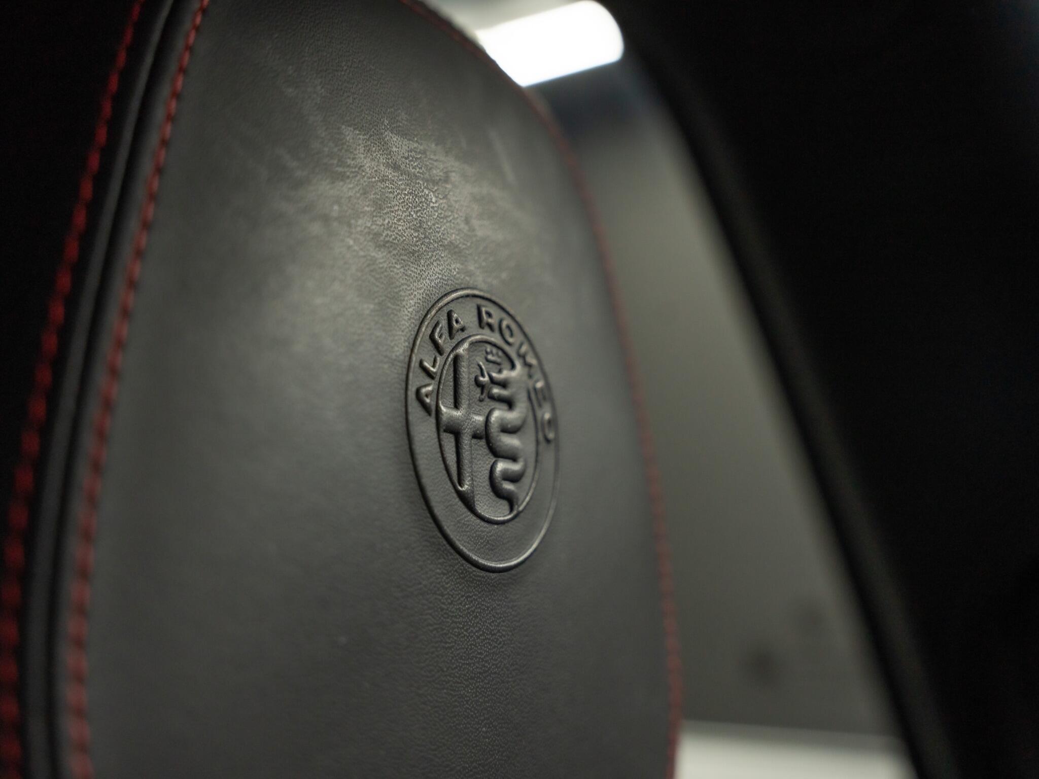 Alfa Romeo Giulia 2.9 V6 Bi-Turbo Quadrifoglio Auto Euro 6 (s/s) 4dr 4dr Automatic 2026