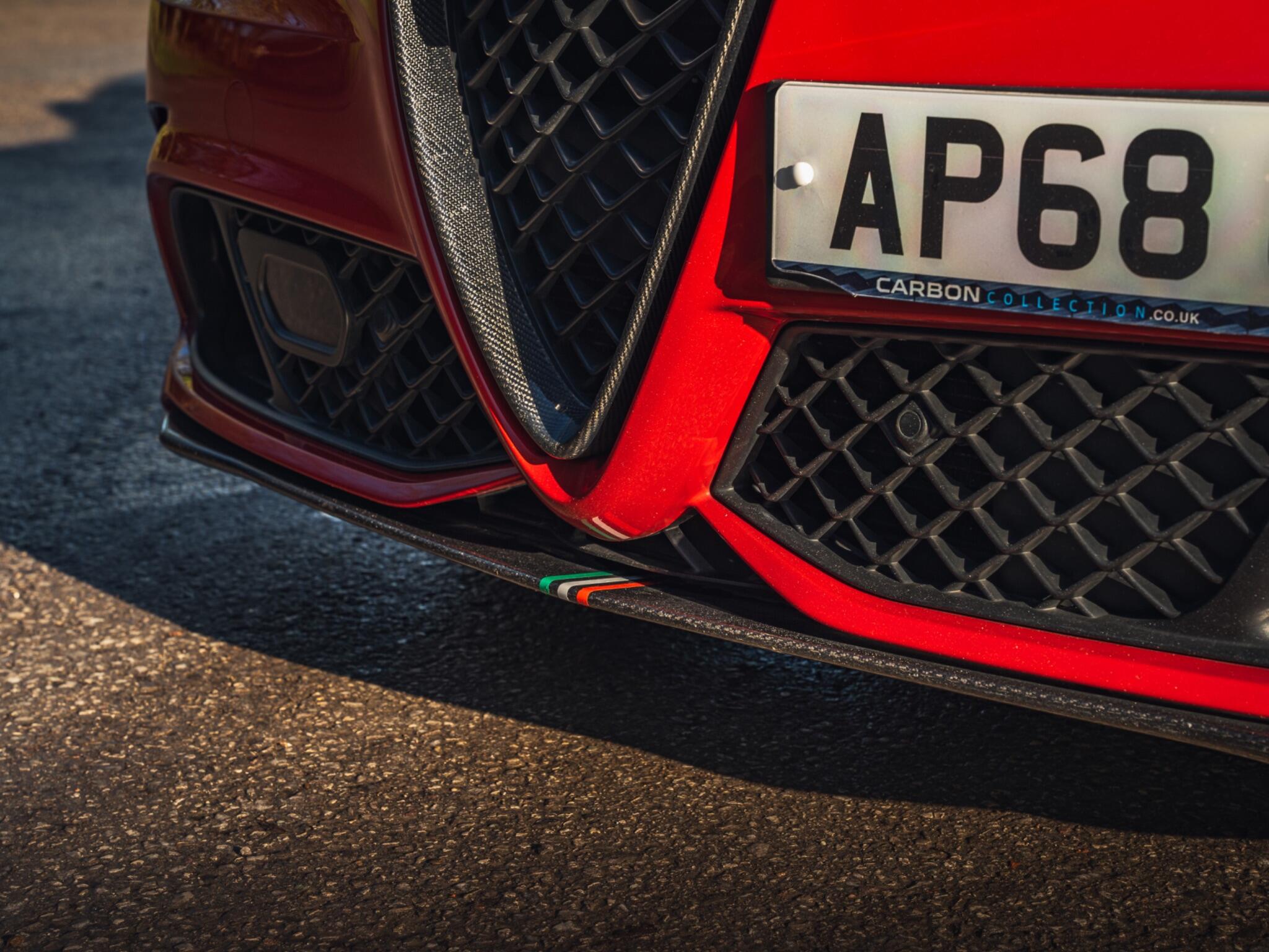 Alfa Romeo Giulia 2.9 V6 Bi-Turbo Quadrifoglio Auto Euro 6 (s/s) 4dr 4dr Automatic 2026