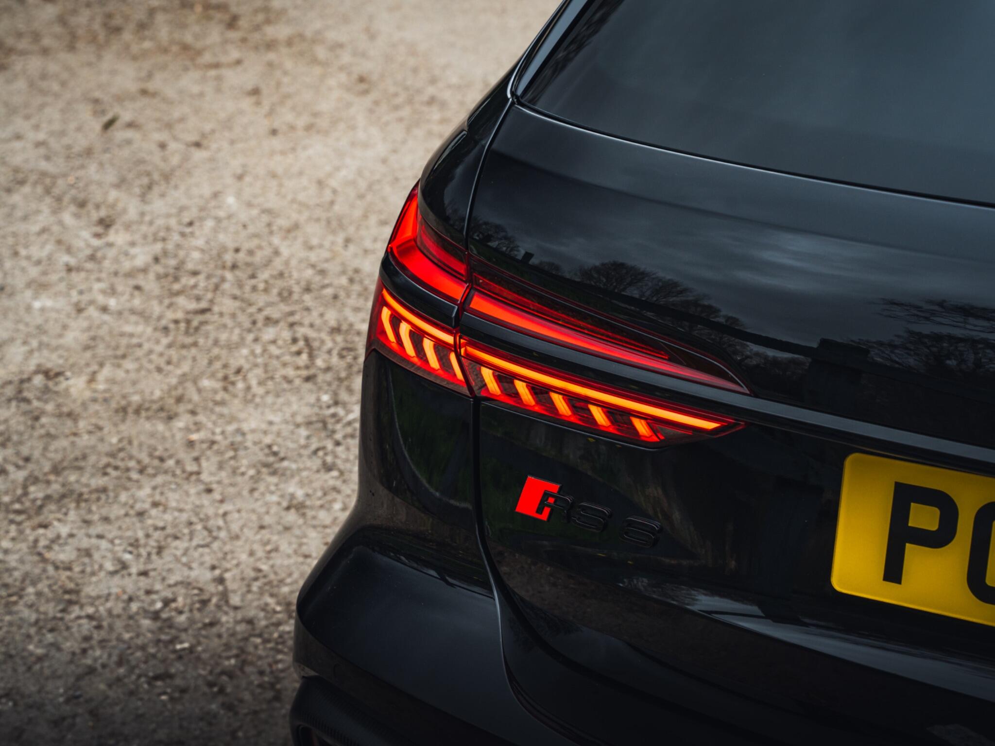 Audi RS6 Avant 4.0 TFSI V8 Performance Carbon Vorsprung Tiptronic quattro Euro 6 (s/s) 5dr 5dr Automatic 2026