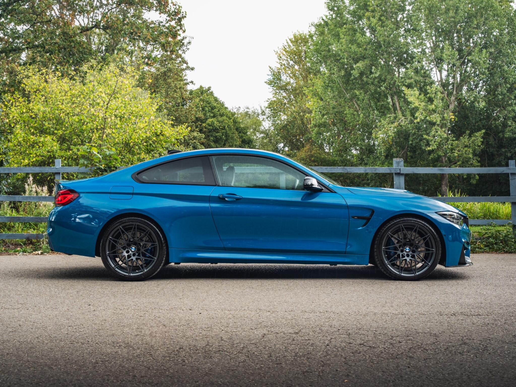 BMW M4 3.0 BiTurbo Heritage Edition DCT Euro 6 (s/s) 2dr 2dr Automatic 2025