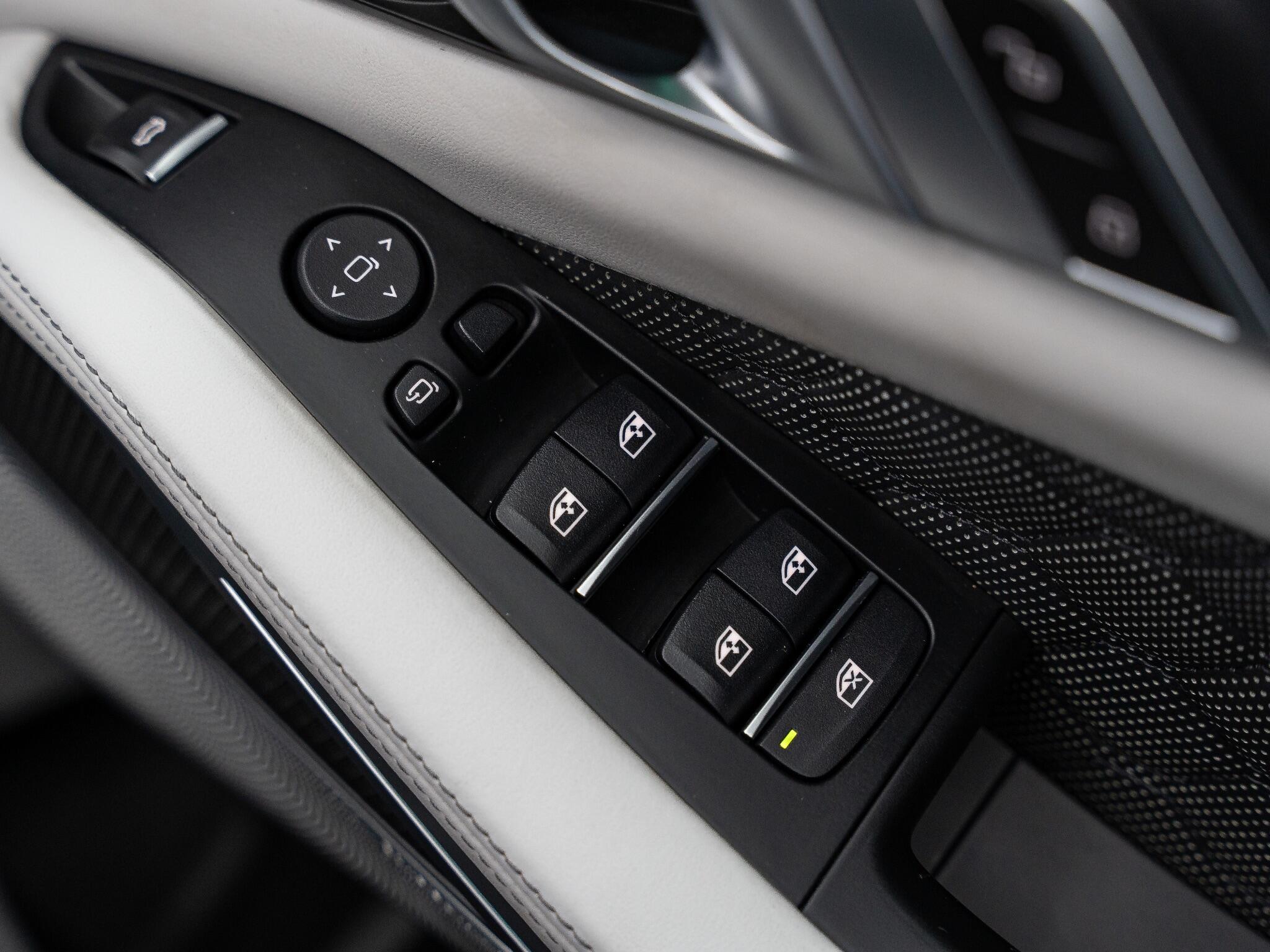 BMW X5 M 4.4i V8 Competition Auto xDrive Euro 6 (s/s) 5dr 5dr Automatic 2025