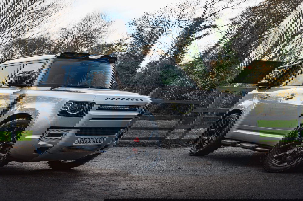 Land Rover DEFENDER 110