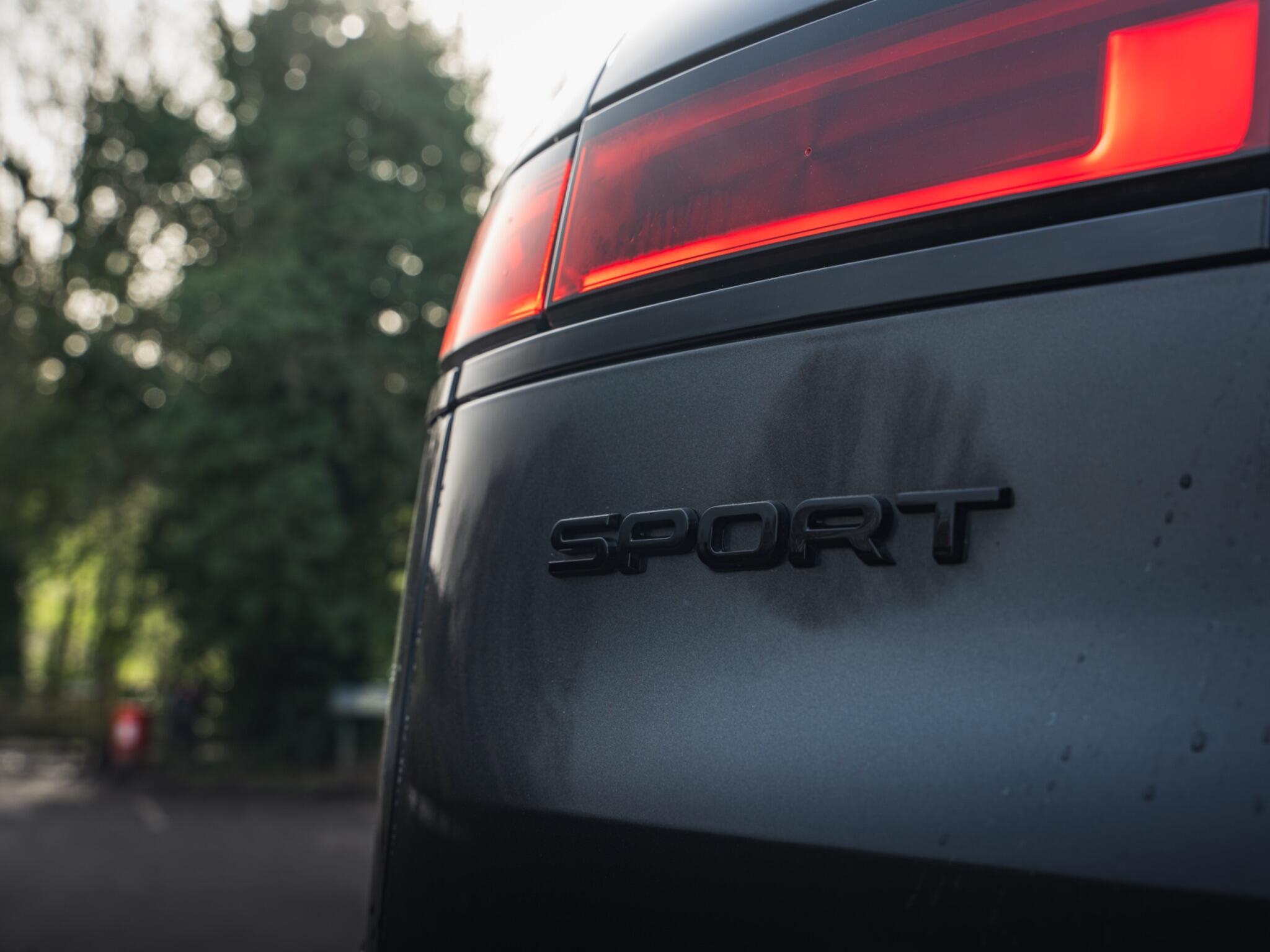 Land Rover Range Rover Sport 3.0 D300 MHEV Autobiography Auto 4WD Euro 6 (s/s) 5dr 5dr Automatic 2026