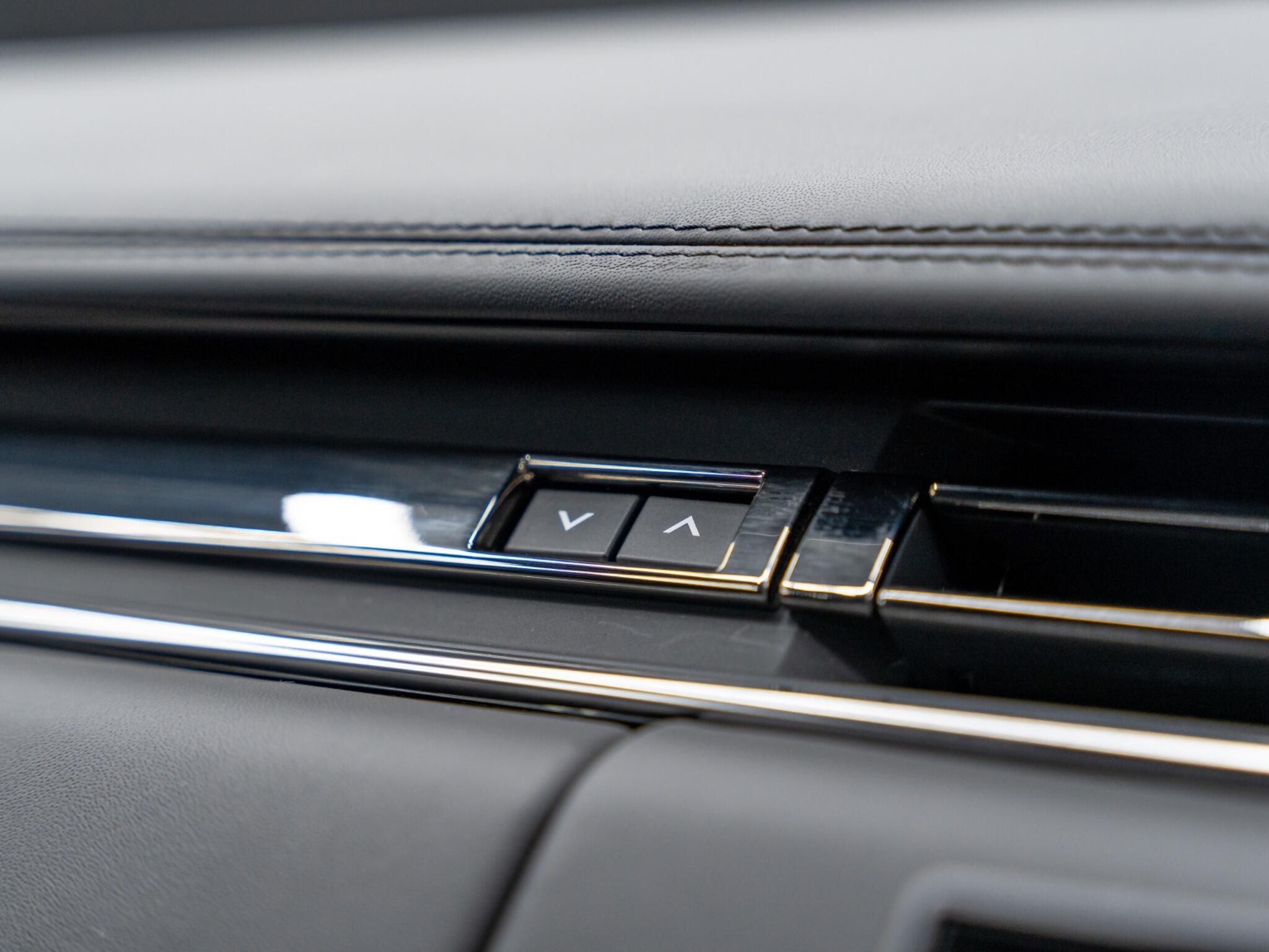 Land Rover Range Rover Sport 3.0 D300 MHEV Autobiography Auto 4WD Euro 6 (s/s) 5dr 5dr Automatic 2026