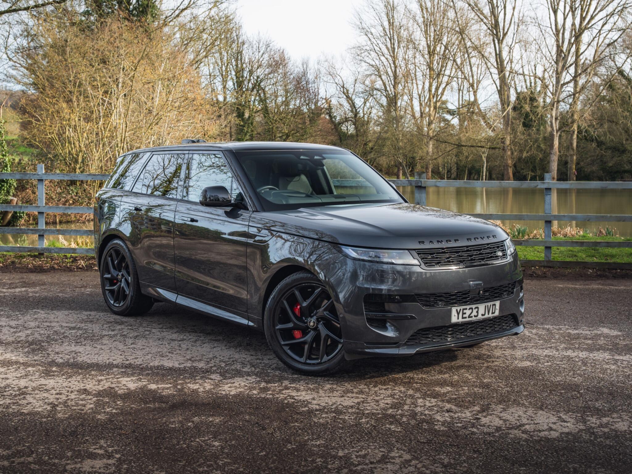 Land Rover Range Rover Sport 3.0 D300 MHEV Autobiography Auto 4WD Euro 6 (s/s) 5dr 5dr Automatic 2026