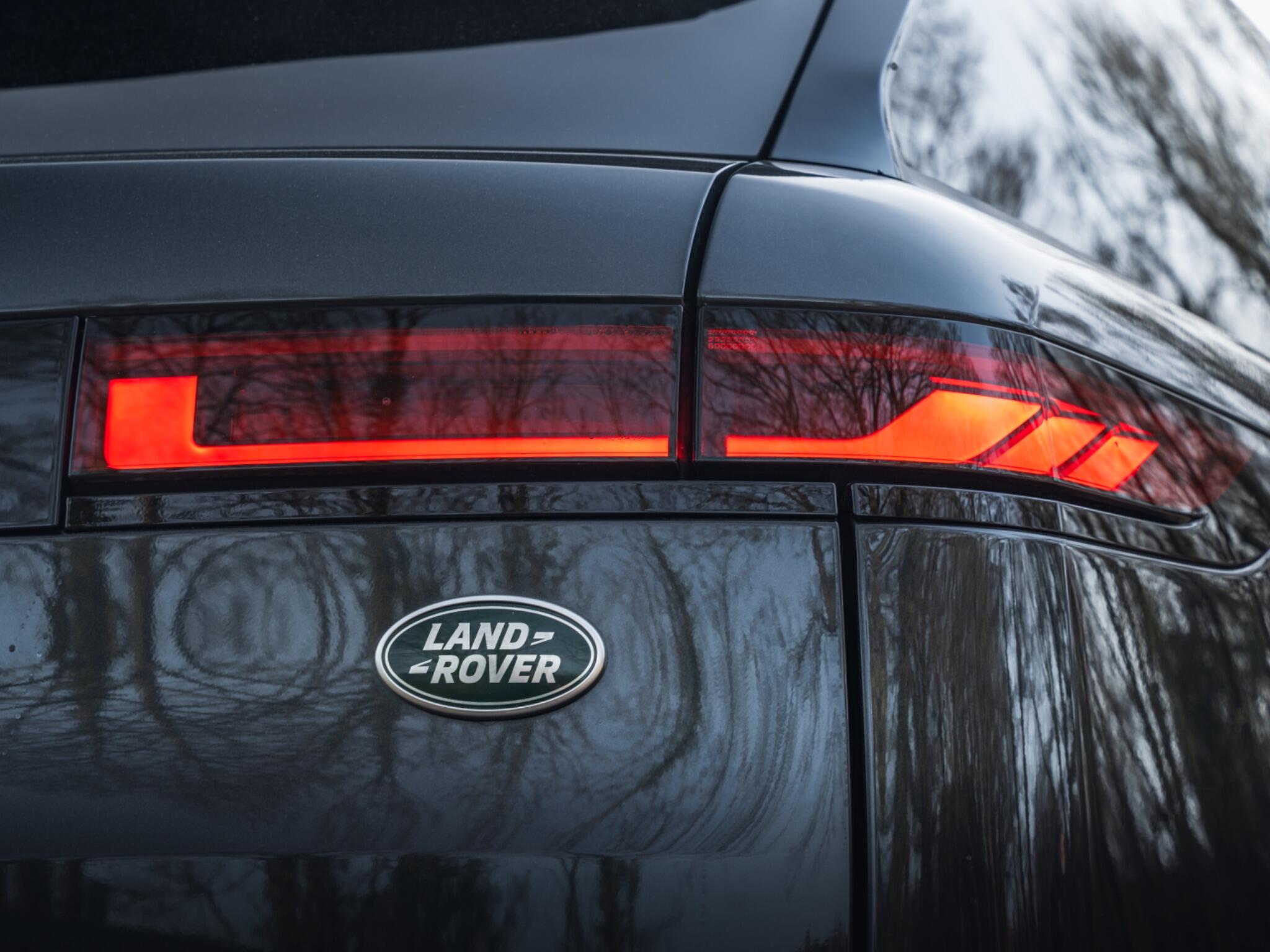 Land Rover Range Rover Sport 3.0 D300 MHEV Autobiography Auto 4WD Euro 6 (s/s) 5dr 5dr Automatic 2026