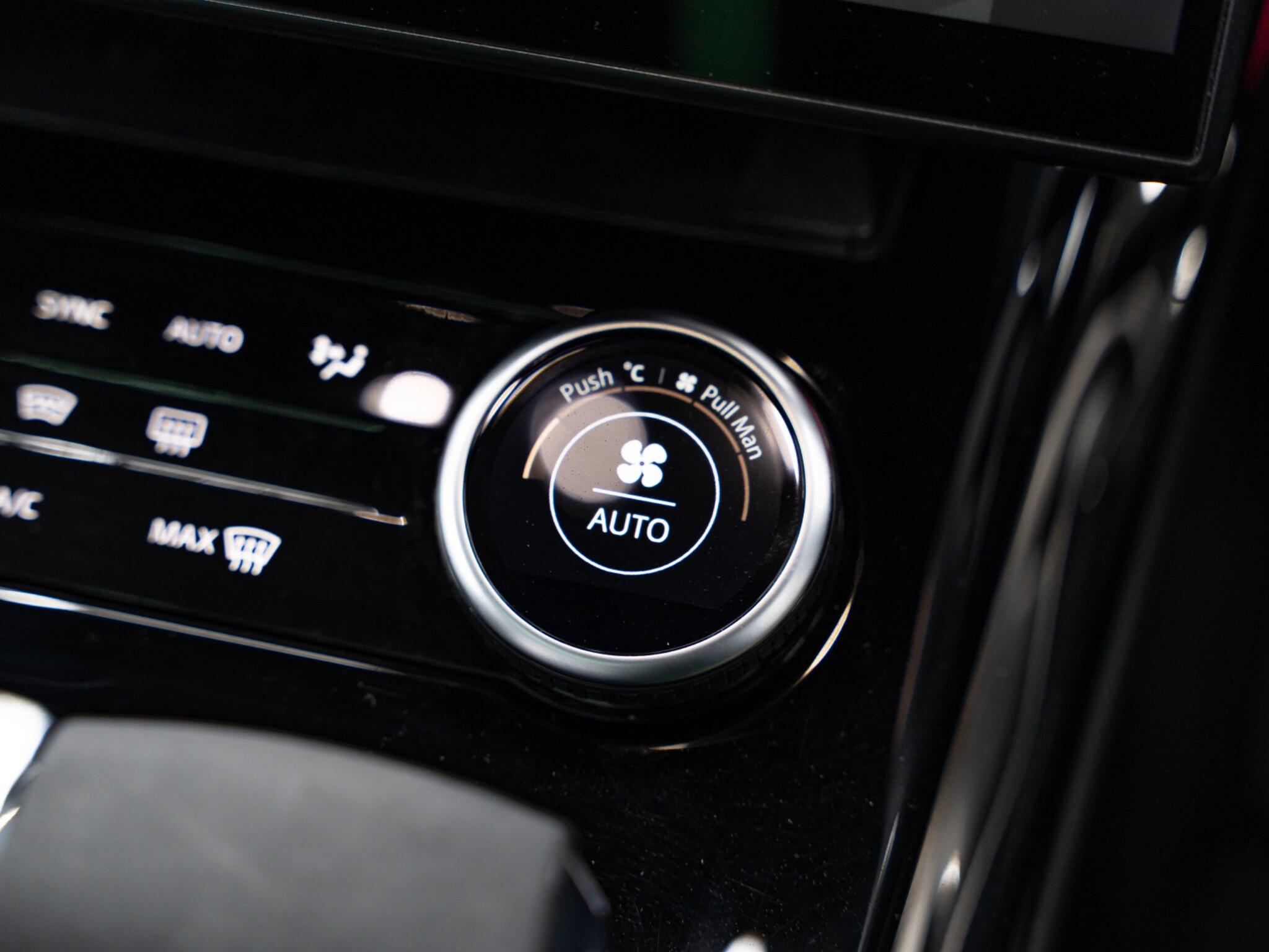 Land Rover Range Rover Sport 3.0 D300 MHEV Autobiography Auto 4WD Euro 6 (s/s) 5dr 5dr Automatic 2026