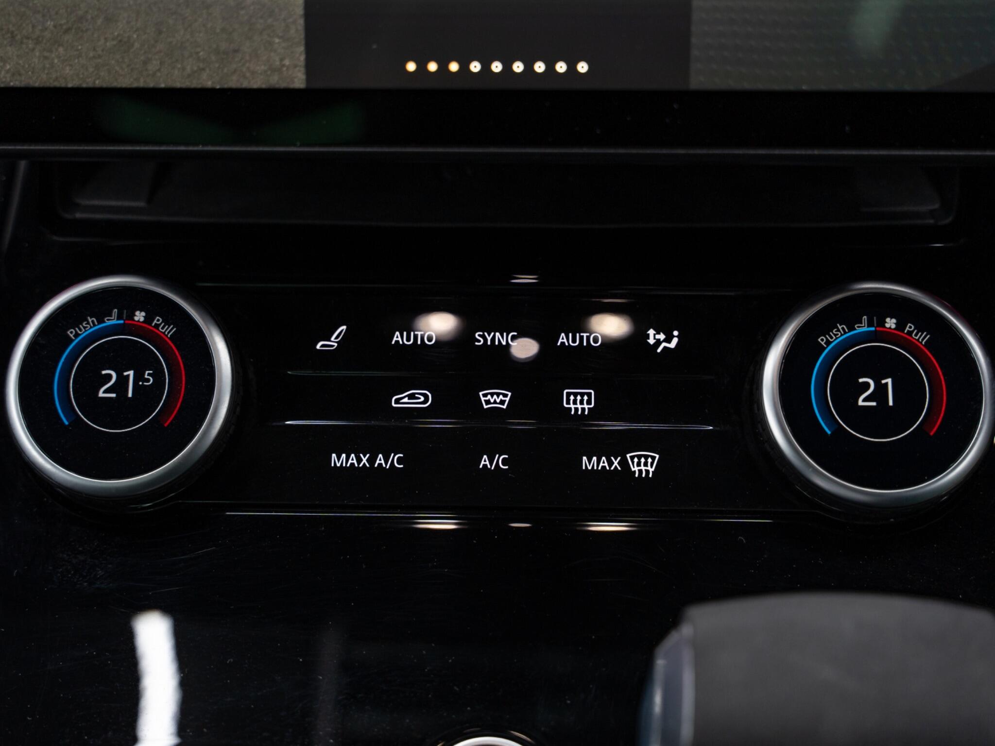 Land Rover Range Rover Sport 3.0 D300 MHEV Autobiography Auto 4WD Euro 6 (s/s) 5dr 5dr Automatic 2026