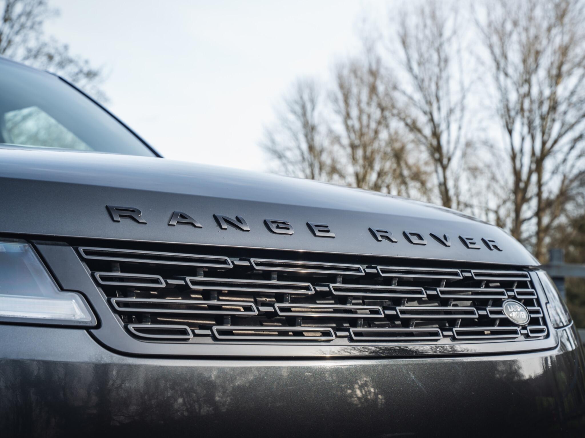 Land Rover Range Rover Sport 3.0 D300 MHEV Autobiography Auto 4WD Euro 6 (s/s) 5dr 5dr Automatic 2026