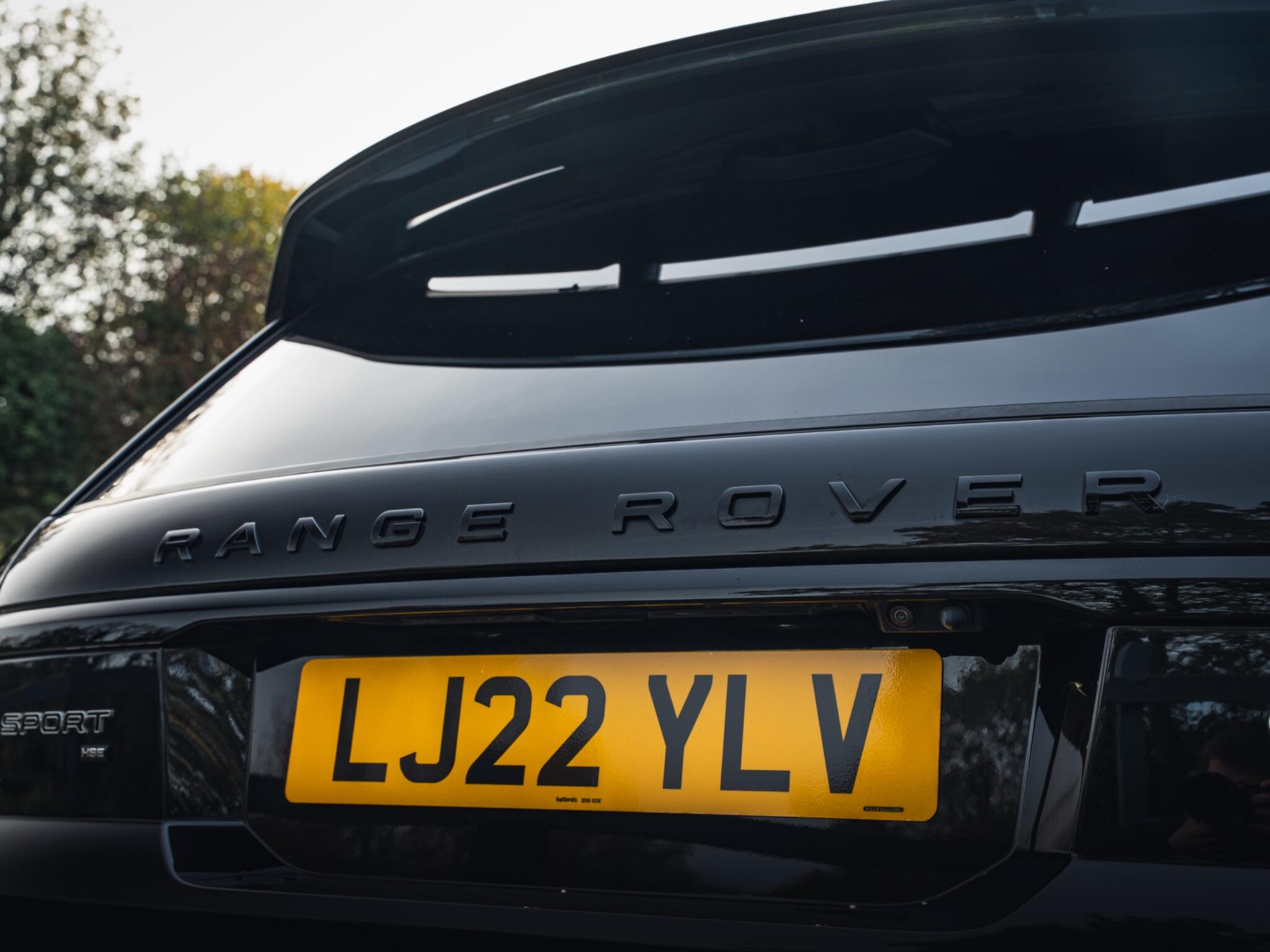 Land Rover Range Rover Sport 3.0 D300 MHEV HSE Dynamic Auto 4WD Euro 6 (s/s) 5dr 5dr Automatic 2025