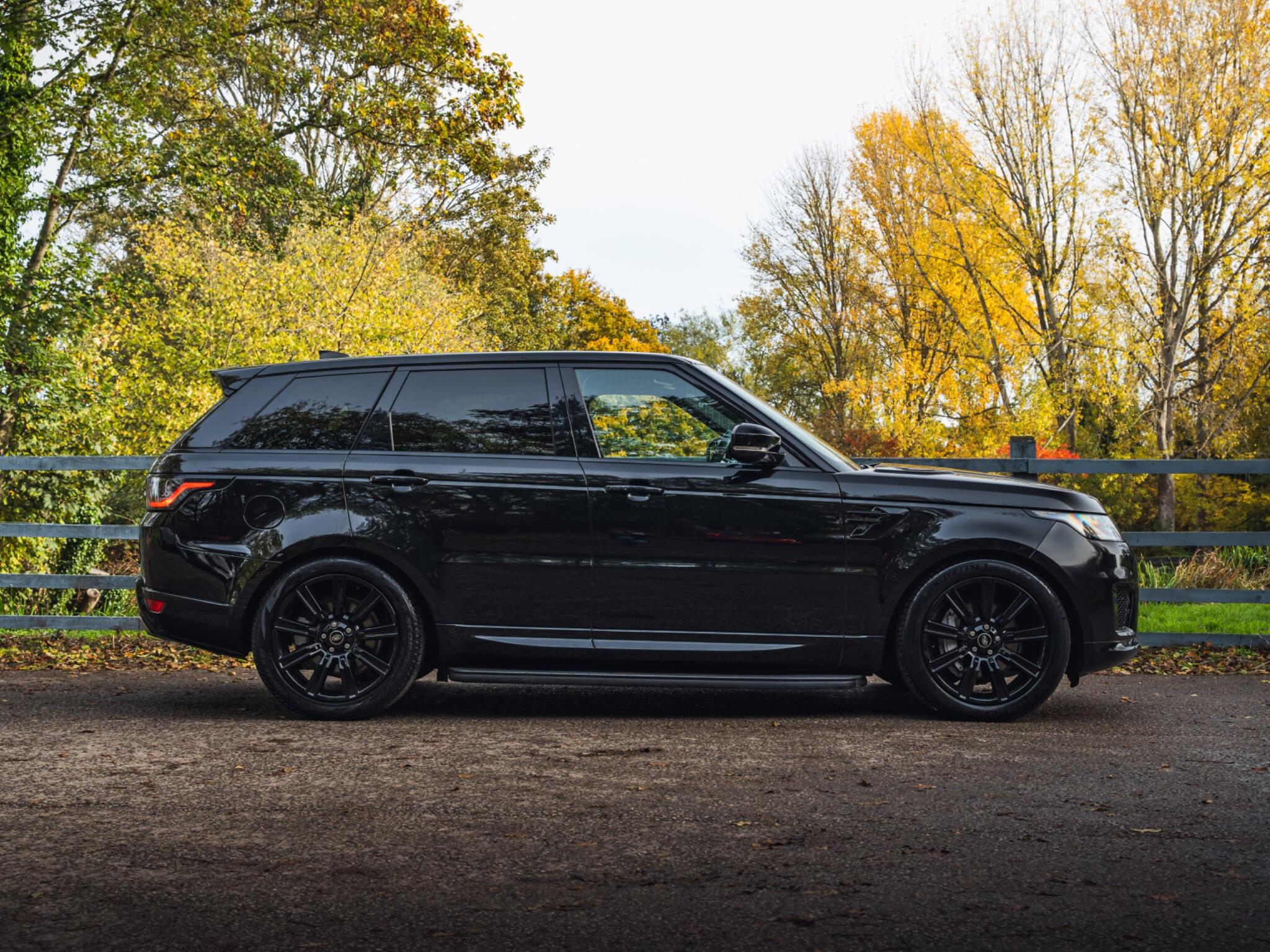 Land Rover Range Rover Sport 3.0 D300 MHEV HSE Dynamic Auto 4WD Euro 6 (s/s) 5dr 5dr Automatic 2025