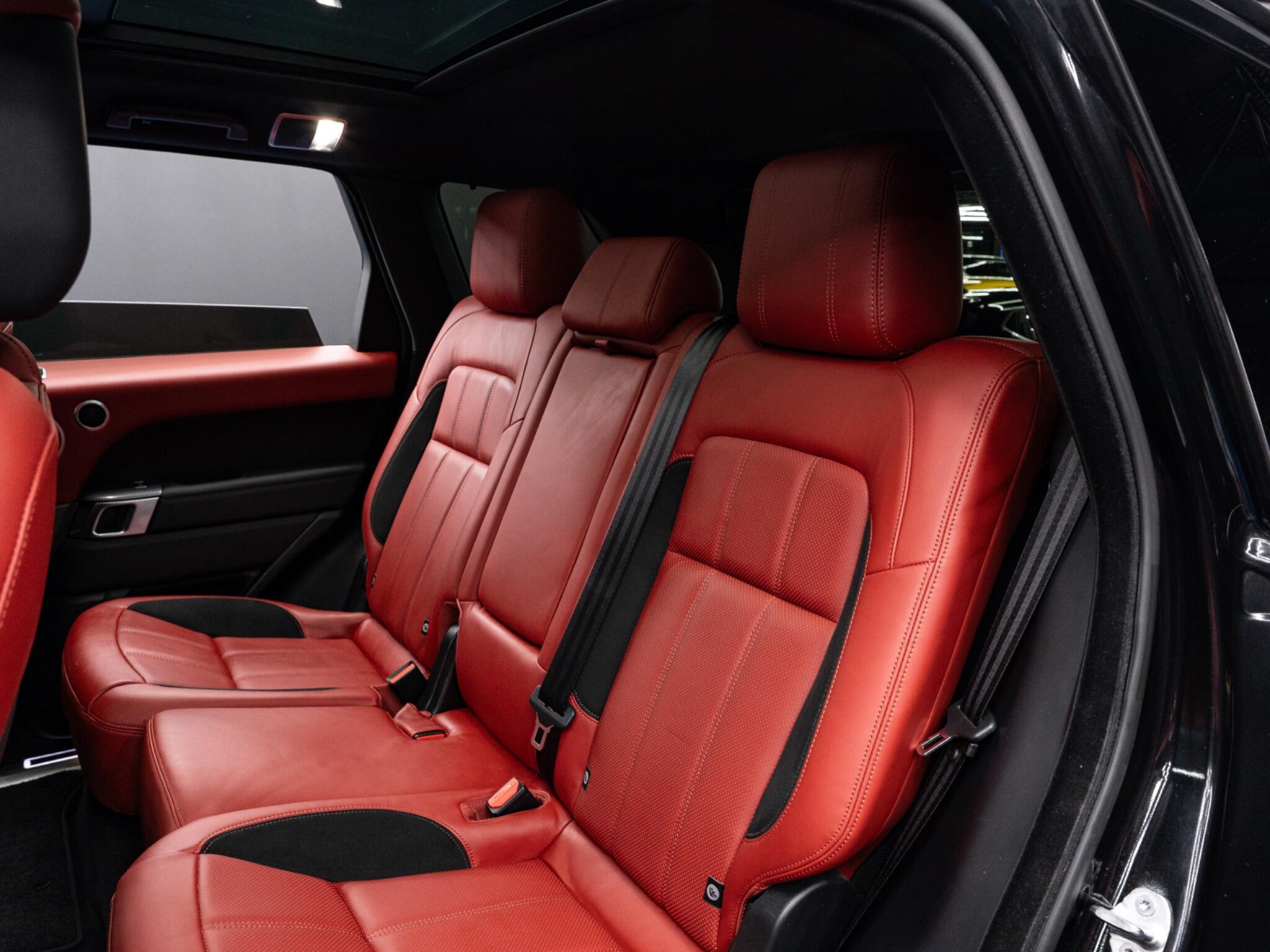 Land Rover Range Rover Sport 3.0 D300 MHEV HSE Dynamic Auto 4WD Euro 6 (s/s) 5dr 5dr Automatic 2025