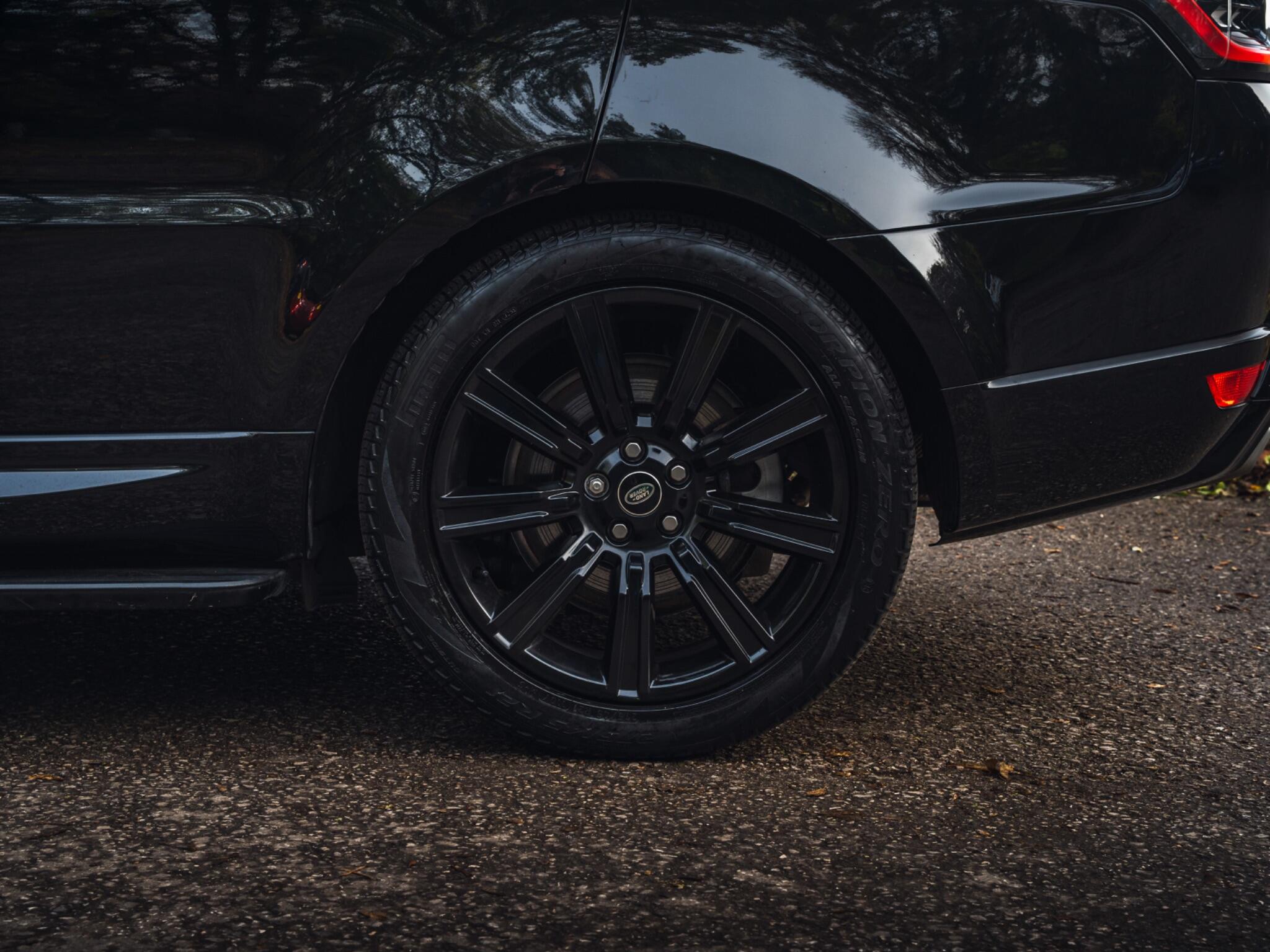 Land Rover Range Rover Sport 3.0 D300 MHEV HSE Dynamic Auto 4WD Euro 6 (s/s) 5dr 5dr Automatic 2025