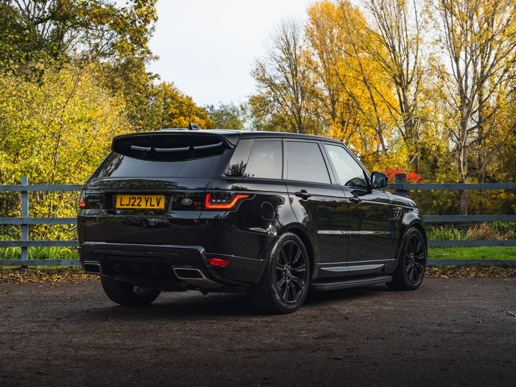 Land Rover Range Rover Sport 3.0 D300 MHEV HSE Dynamic Auto 4WD Euro 6 (s/s) 5dr 5dr Automatic 2025