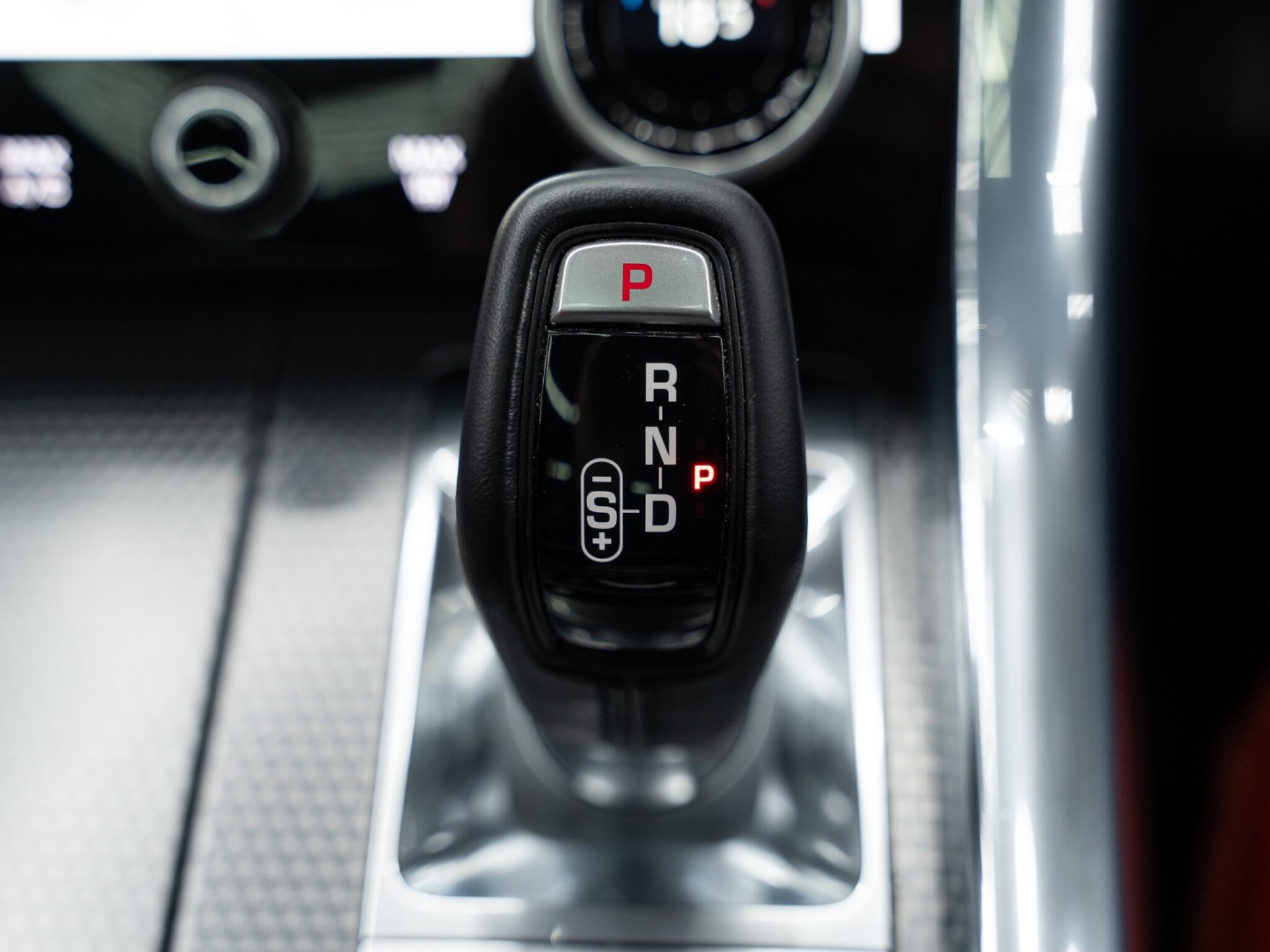 Land Rover Range Rover Sport 3.0 D300 MHEV HSE Dynamic Auto 4WD Euro 6 (s/s) 5dr 5dr Automatic 2025