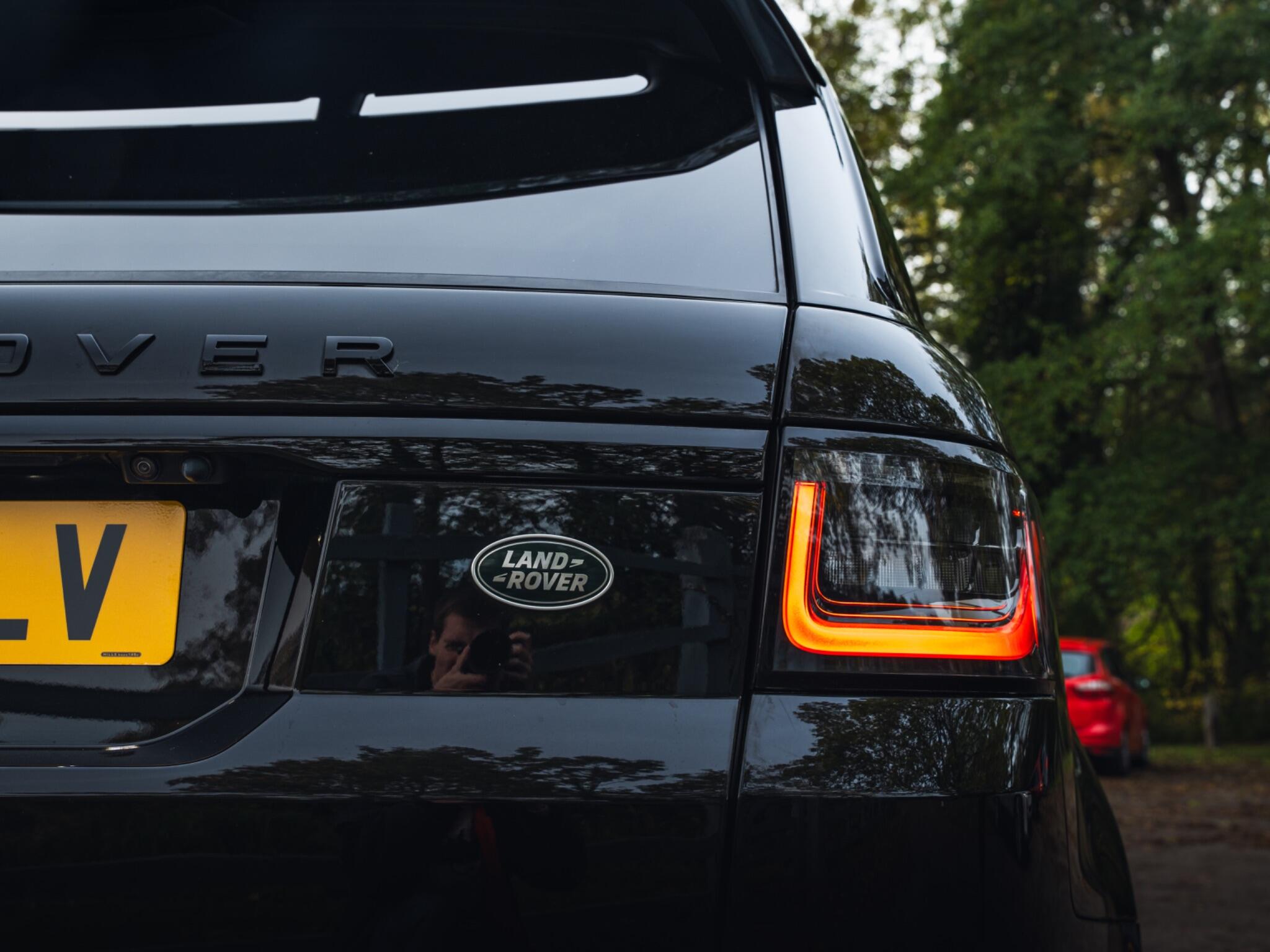 Land Rover Range Rover Sport 3.0 D300 MHEV HSE Dynamic Auto 4WD Euro 6 (s/s) 5dr 5dr Automatic 2025