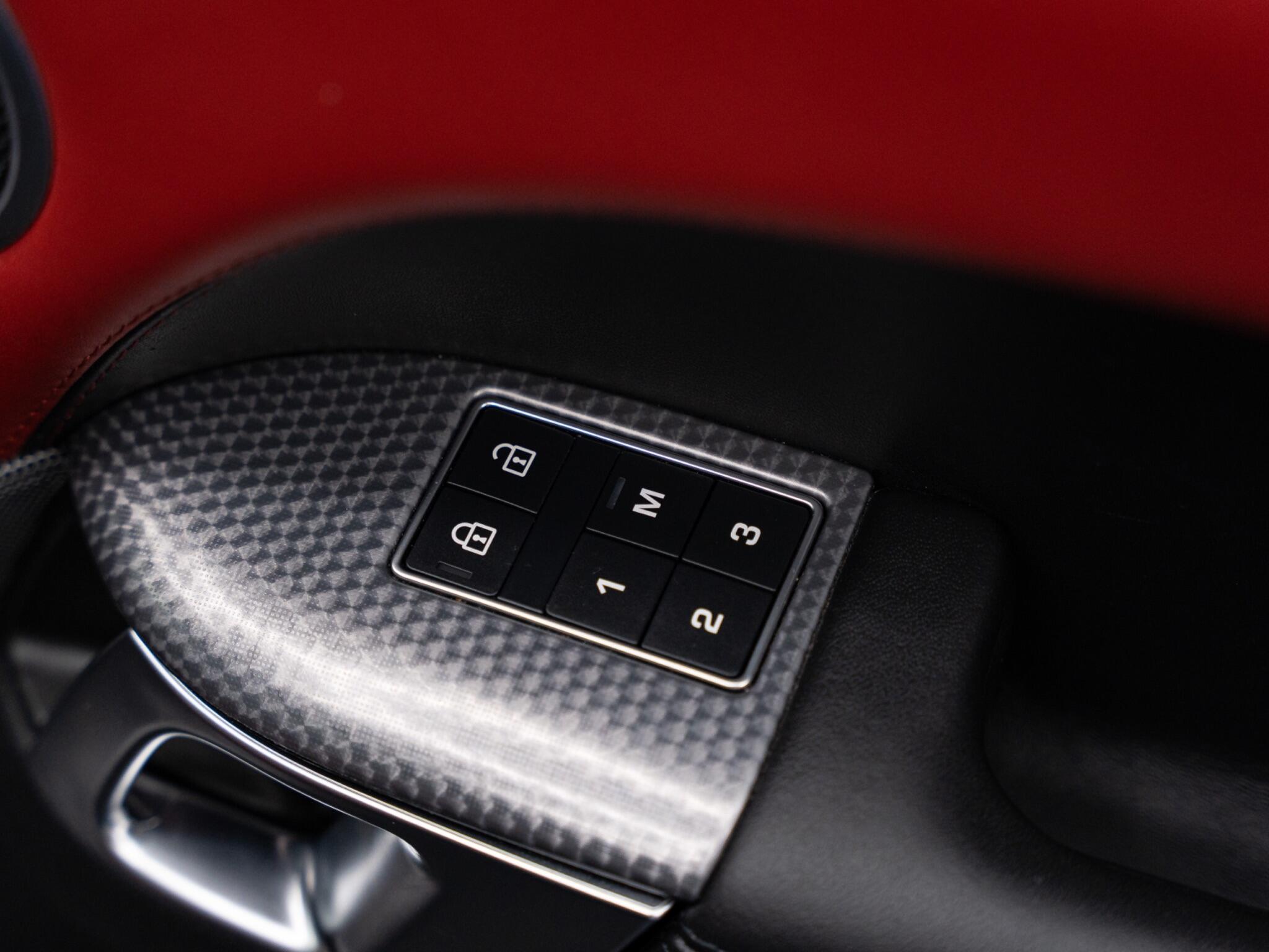 Land Rover Range Rover Sport 3.0 D300 MHEV HSE Dynamic Auto 4WD Euro 6 (s/s) 5dr 5dr Automatic 2025