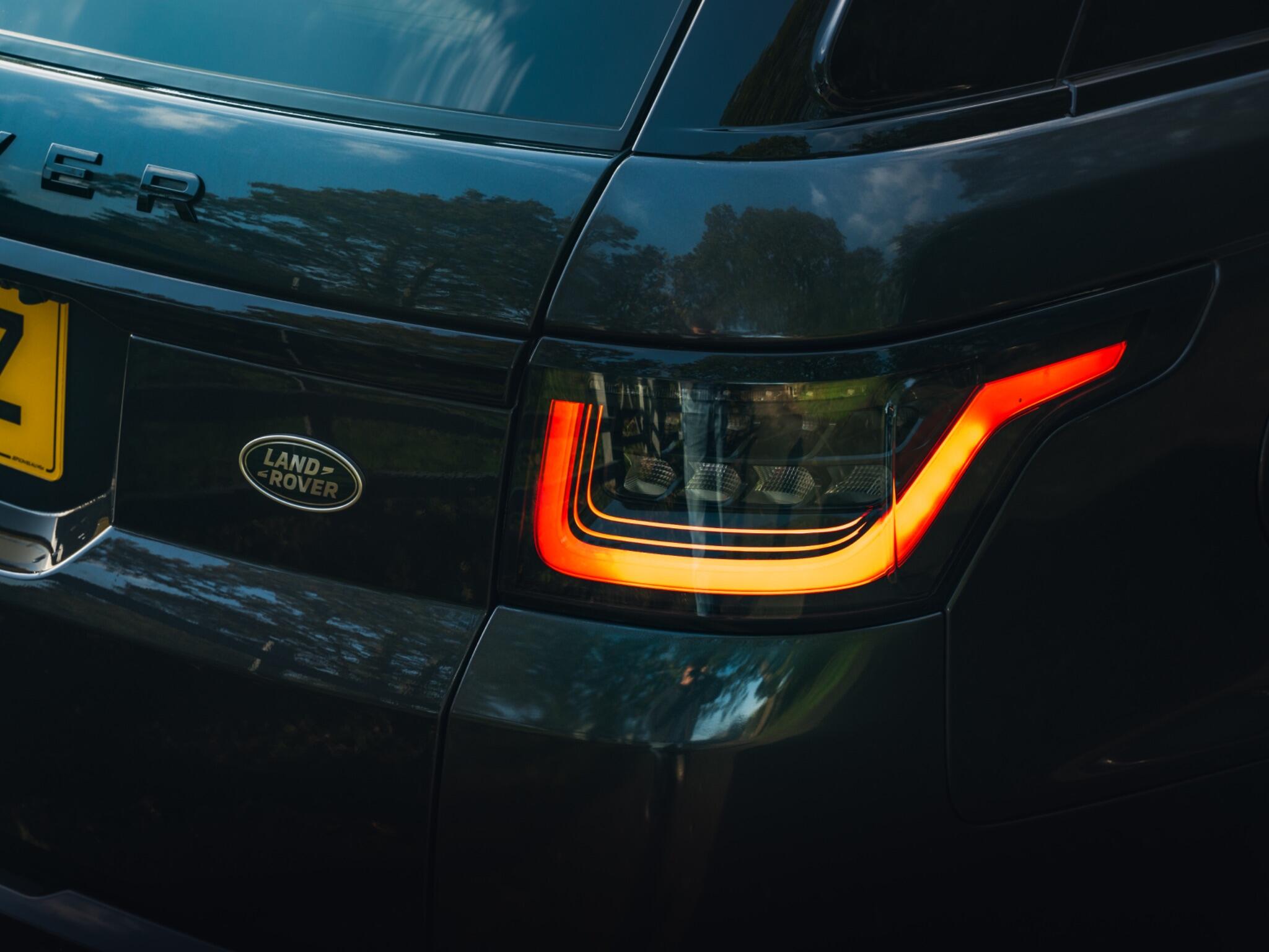 Land Rover Range Rover Sport 3.0 D300 MHEV HSE Dynamic Black Auto 4WD Euro 6 (s/s) 5dr 5dr Automatic 2025