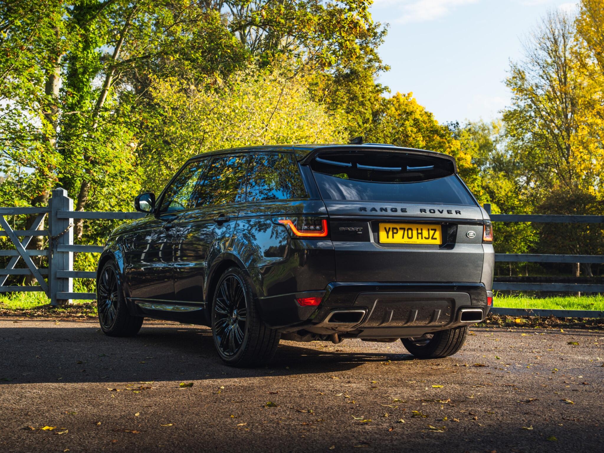 Land Rover Range Rover Sport 3.0 D300 MHEV HSE Dynamic Black Auto 4WD Euro 6 (s/s) 5dr 5dr Automatic 2025