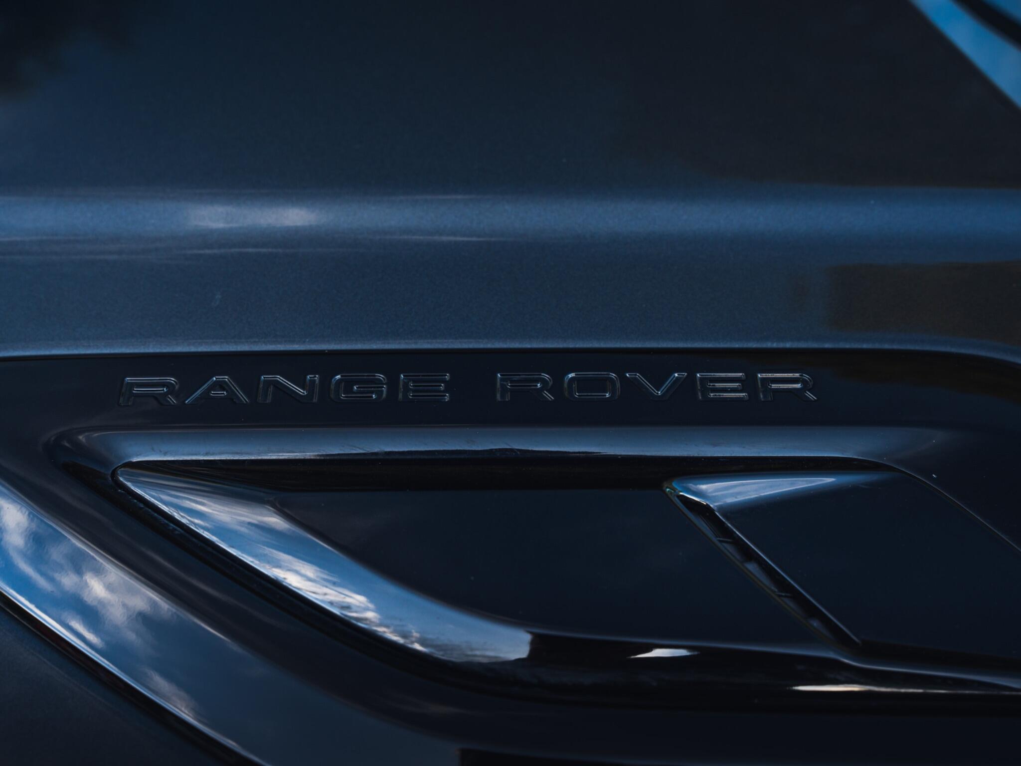 Land Rover Range Rover Sport 3.0 D300 MHEV HSE Dynamic Black Auto 4WD Euro 6 (s/s) 5dr 5dr Automatic 2025