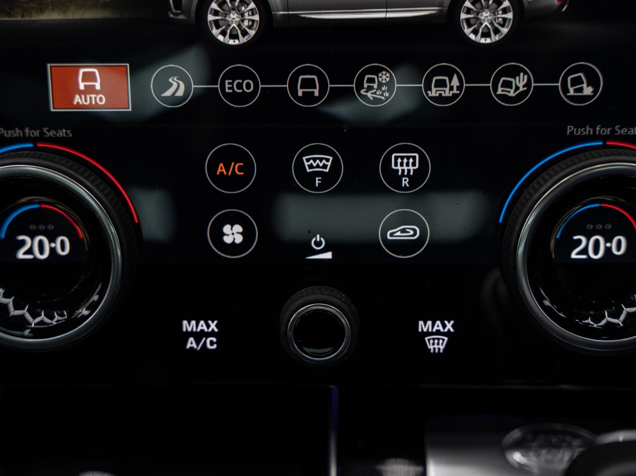 Land Rover Range Rover Sport 3.0 D300 MHEV HSE Dynamic Black Auto 4WD Euro 6 (s/s) 5dr 5dr Automatic 2025