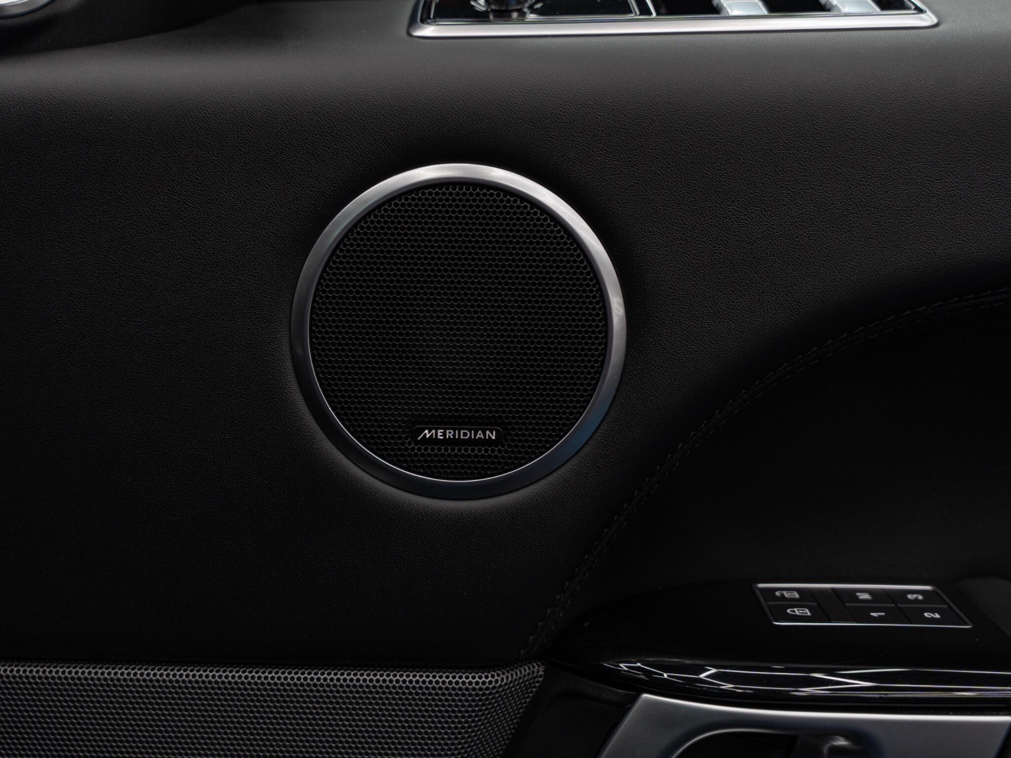 Land Rover Range Rover Sport 3.0 D300 MHEV HSE Dynamic Black Auto 4WD Euro 6 (s/s) 5dr 5dr Automatic 2025