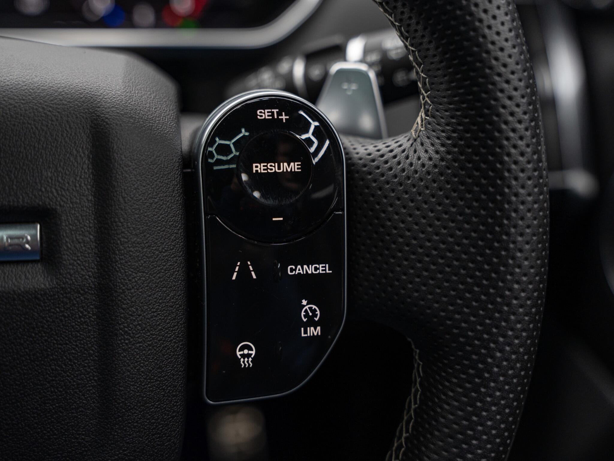 Land Rover Range Rover Sport 3.0 D300 MHEV HSE Dynamic Black Auto 4WD Euro 6 (s/s) 5dr 5dr Automatic 2025