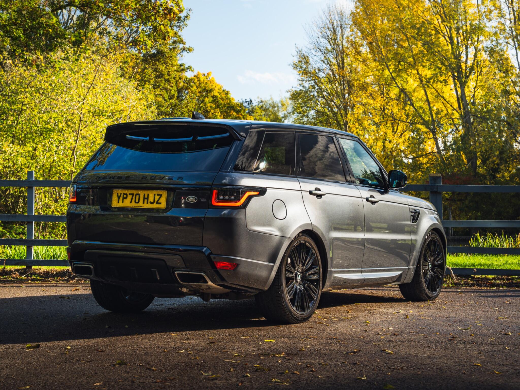 Land Rover Range Rover Sport 3.0 D300 MHEV HSE Dynamic Black Auto 4WD Euro 6 (s/s) 5dr 5dr Automatic 2025